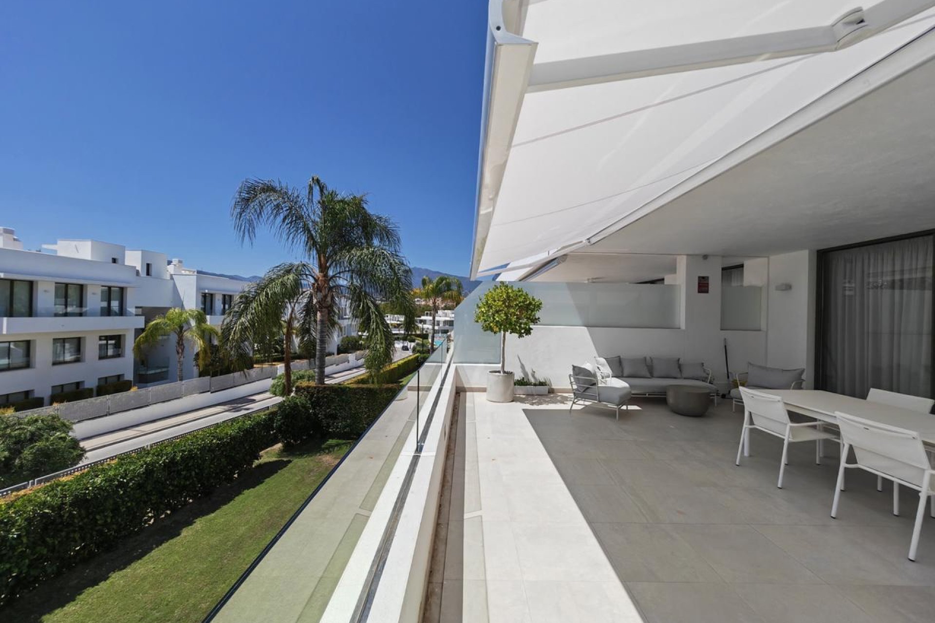 Reventa - apartment -
Estepona - New Golden Mile