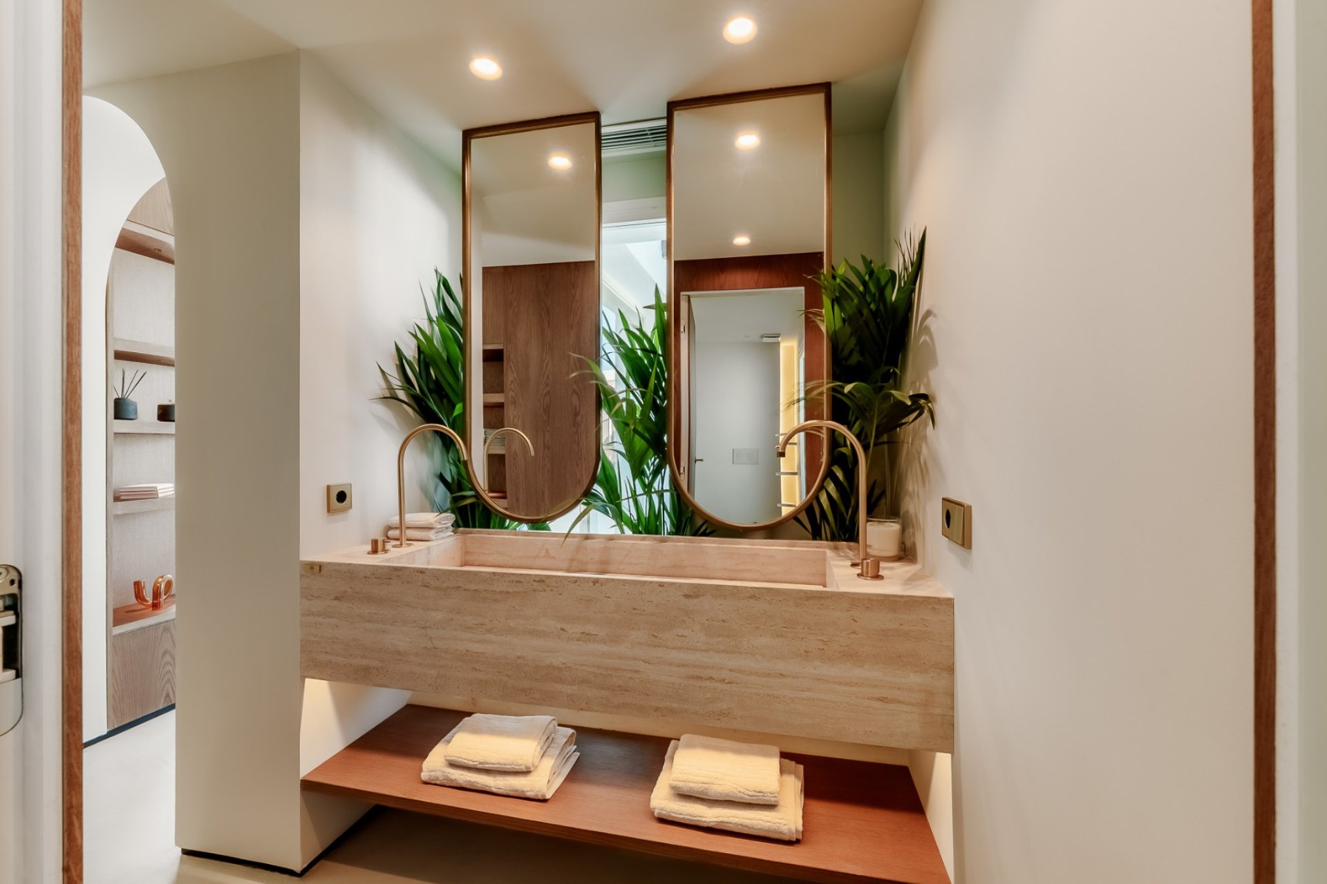 Reventa - apartment -
Estepona