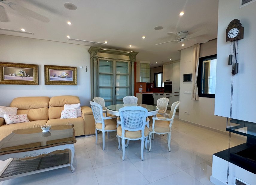Reventa - apartment -
Guardamar del Segura - Marjal Beach