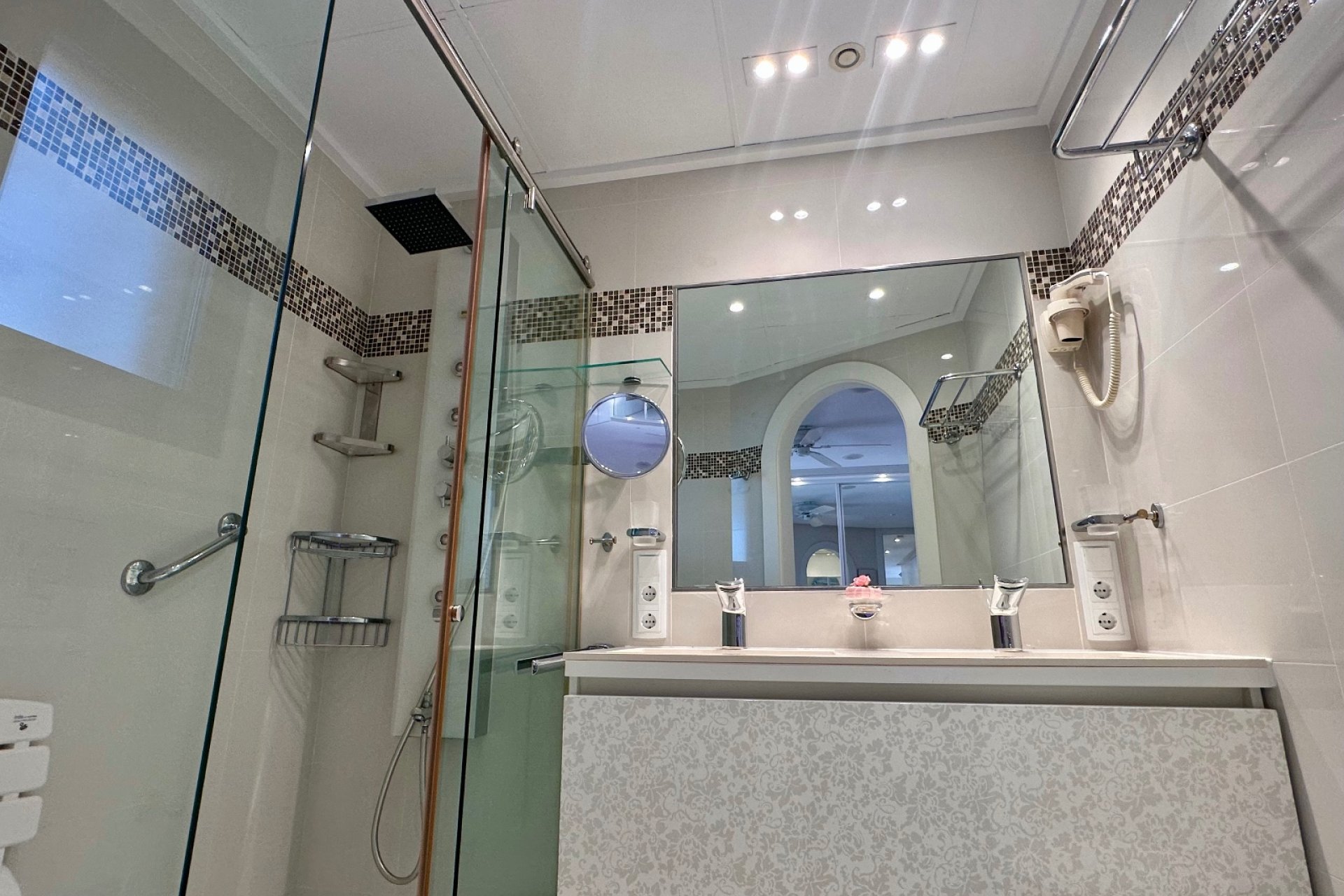 Reventa - apartment -
Guardamar del Segura - Marjal Beach