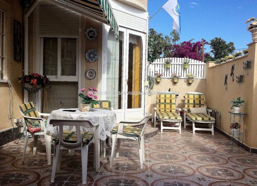 Reventa - apartment -
Los Narejos - Oasis