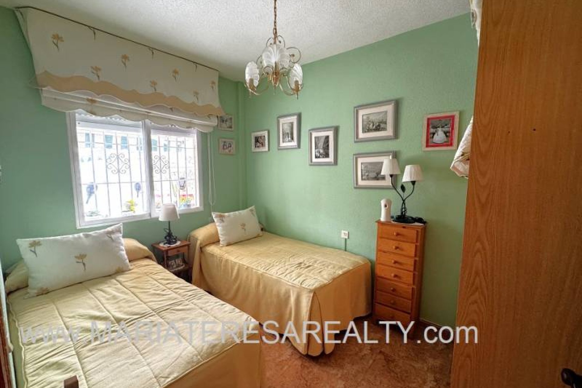 Reventa - apartment -
Los Narejos - Oasis