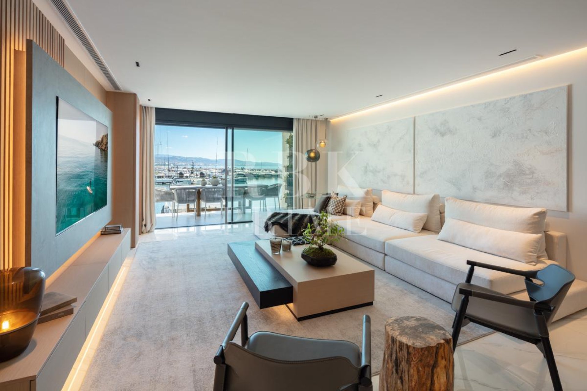 Reventa - apartment -
Malaga - Nueva Andalucía