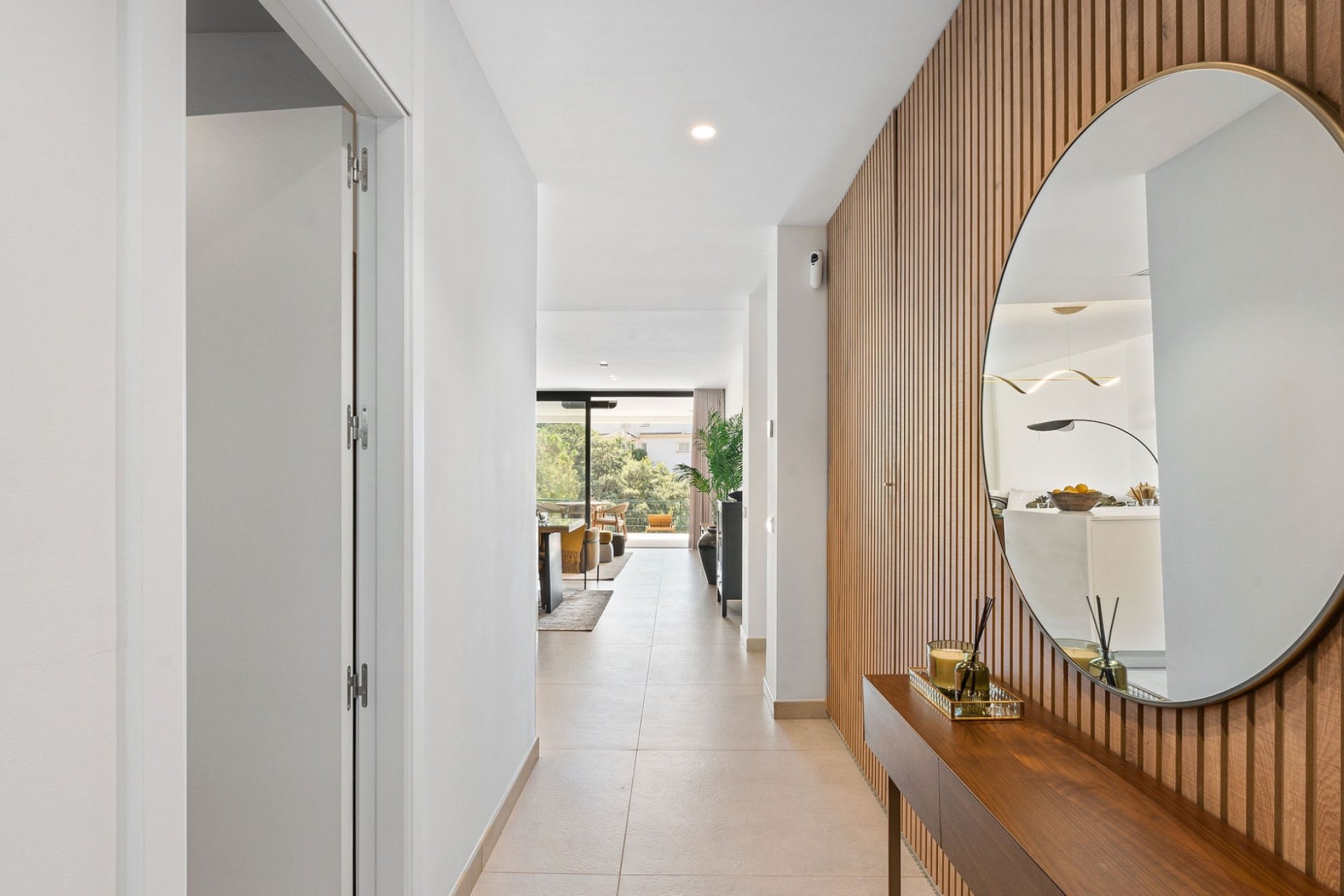 Reventa - apartment -
Marbella - Elviria