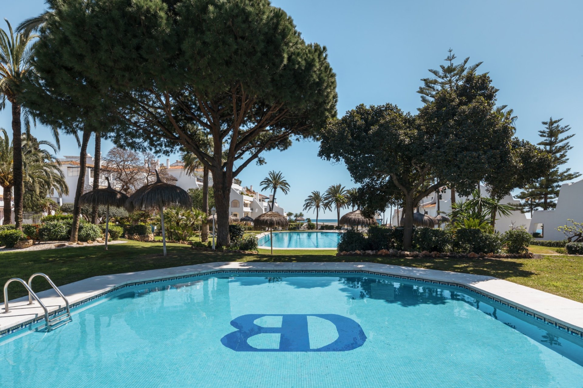 Reventa - apartment -
Marbella - Golden Mile