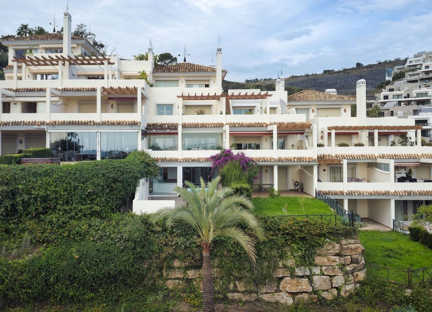 Reventa - apartment -
Marbella - Nueva Andalucía