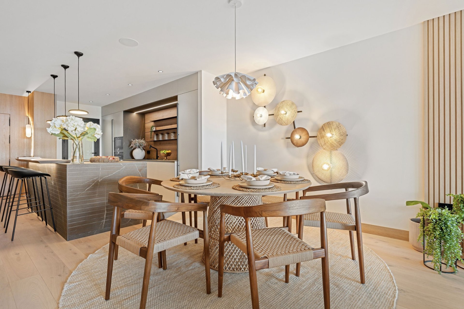 Reventa - apartment -
Marbella - Nueva Andalucía