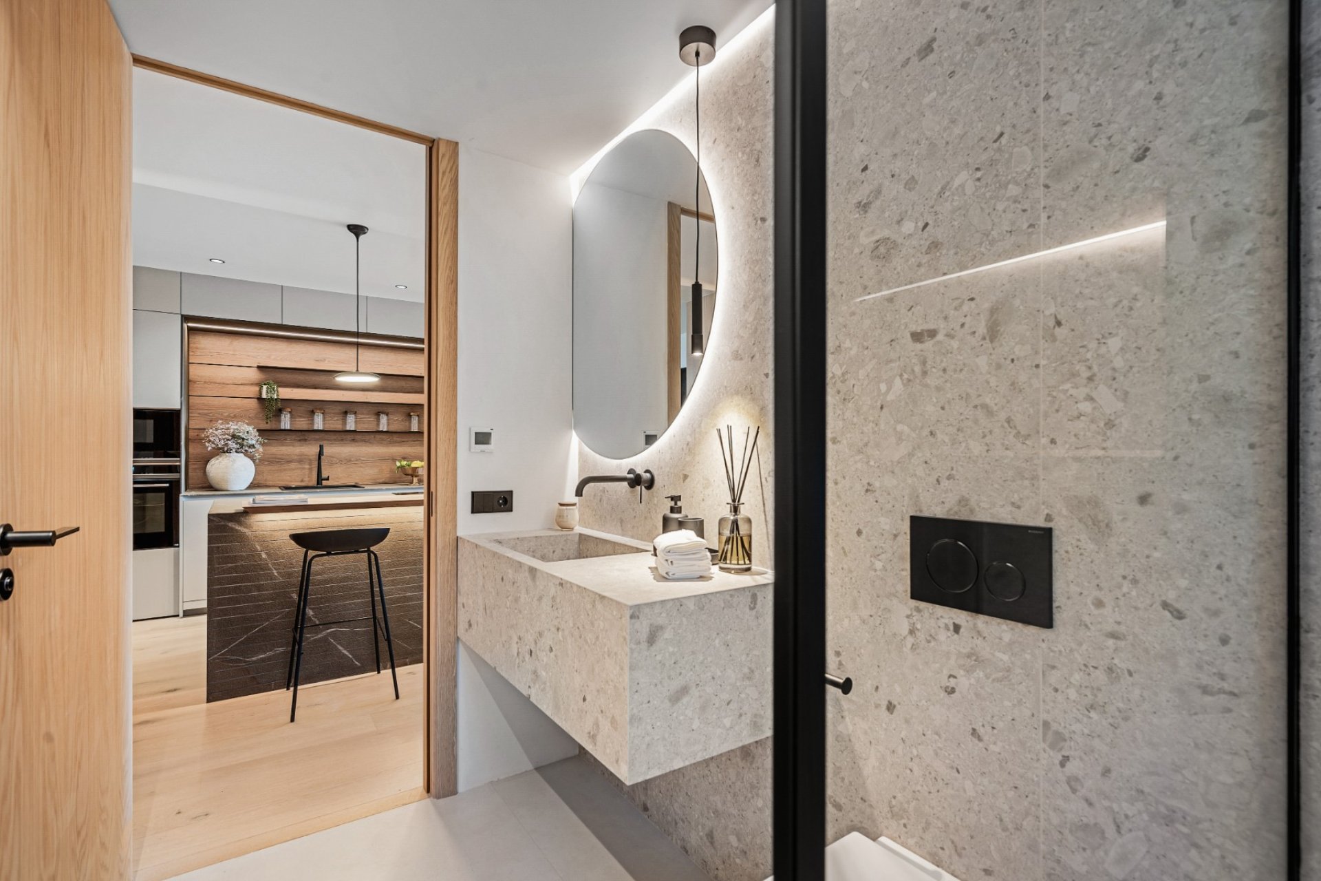 Reventa - apartment -
Marbella - Nueva Andalucía