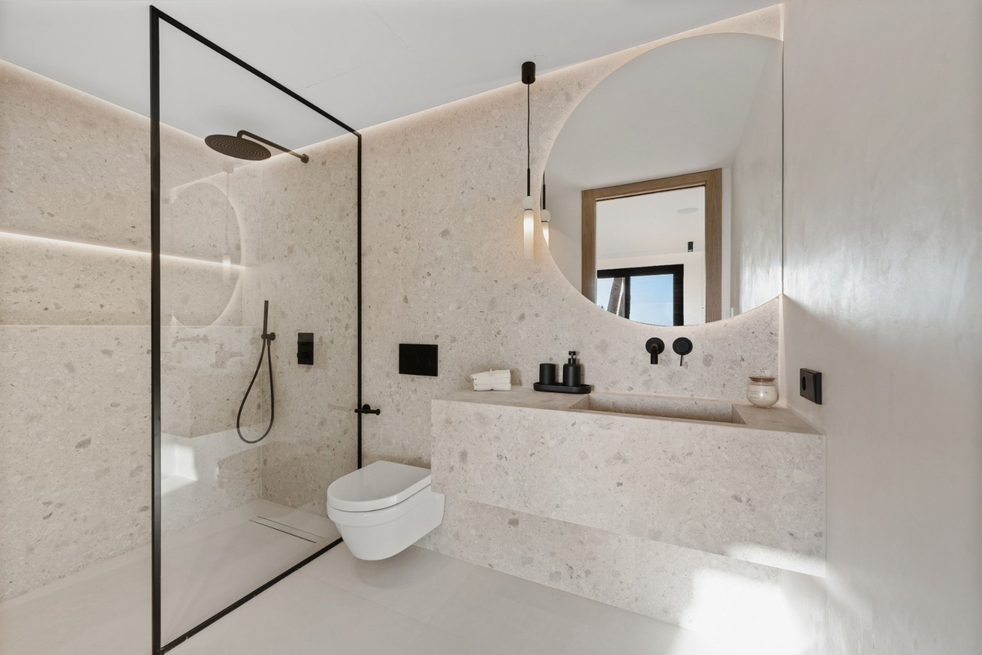 Reventa - apartment -
Marbella - Nueva Andalucía