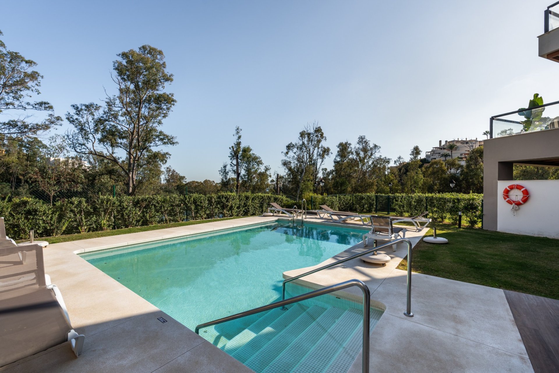 Reventa - apartment -
Marbella - Nueva Andalucía