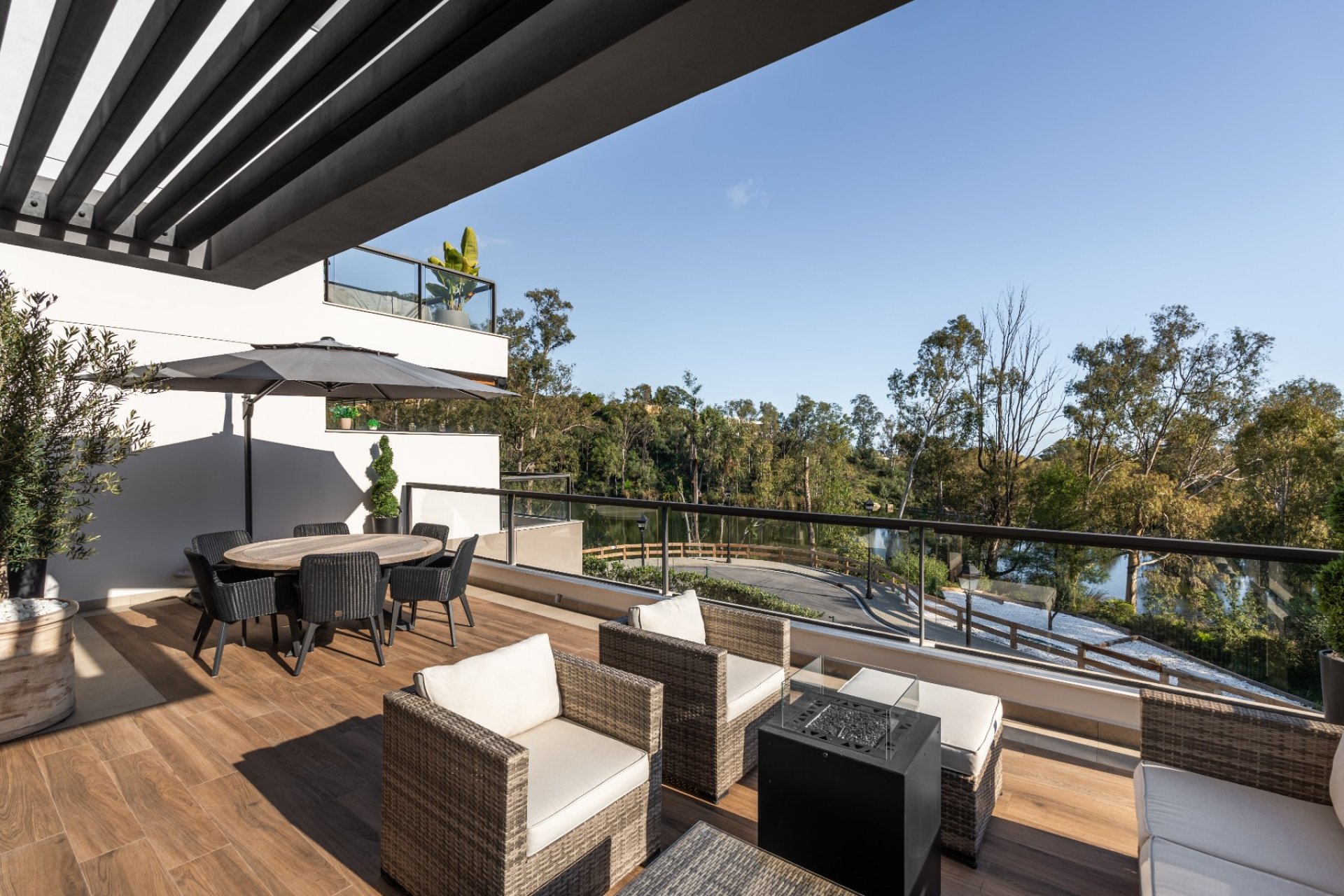 Reventa - apartment -
Marbella - Nueva Andalucía