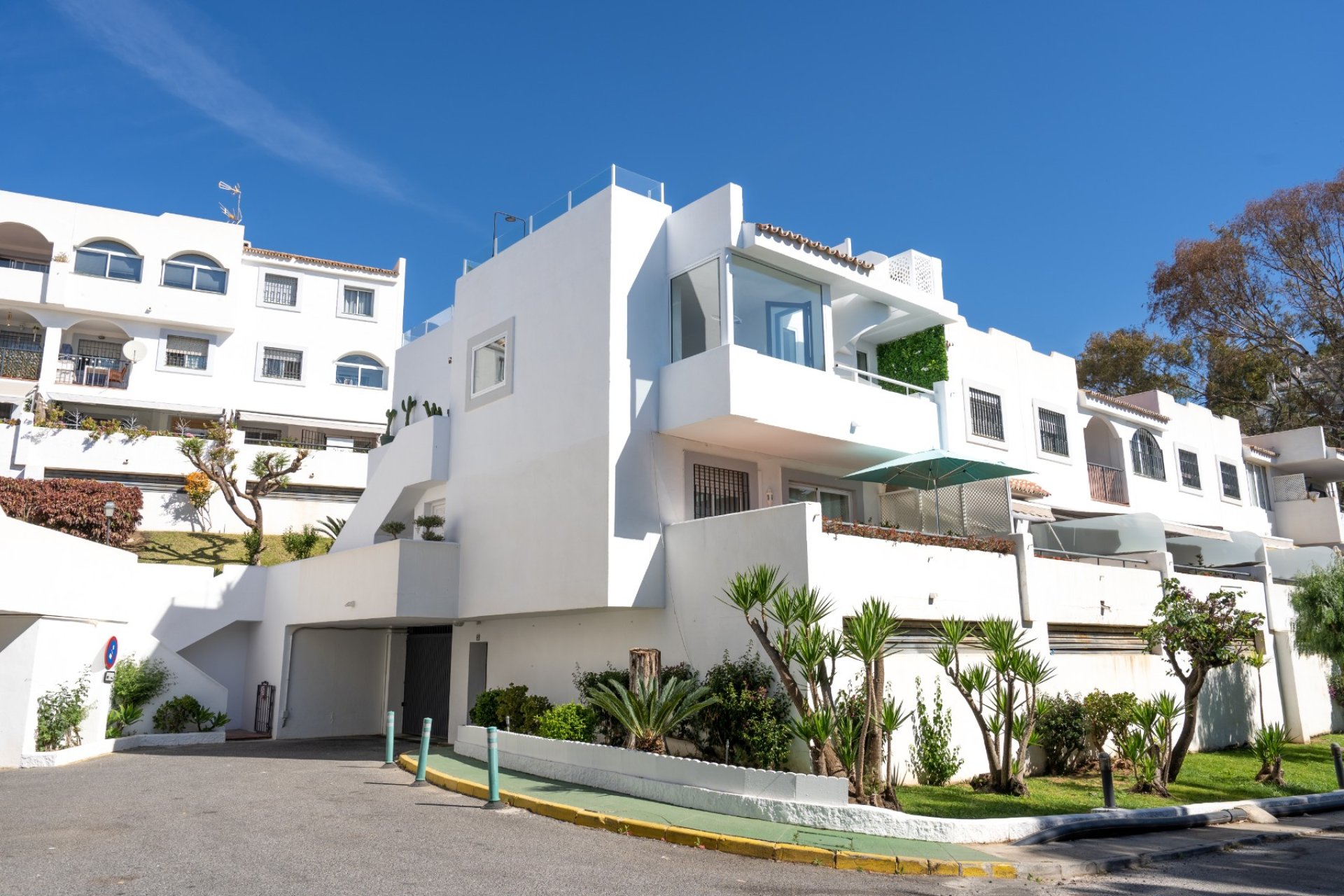 Reventa - apartment -
Marbella - Nueva Andalucía