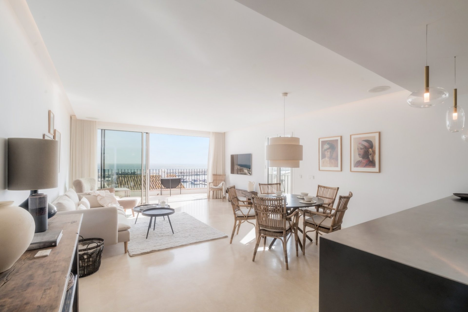 Reventa - apartment -
Marbella - Puerto Banús