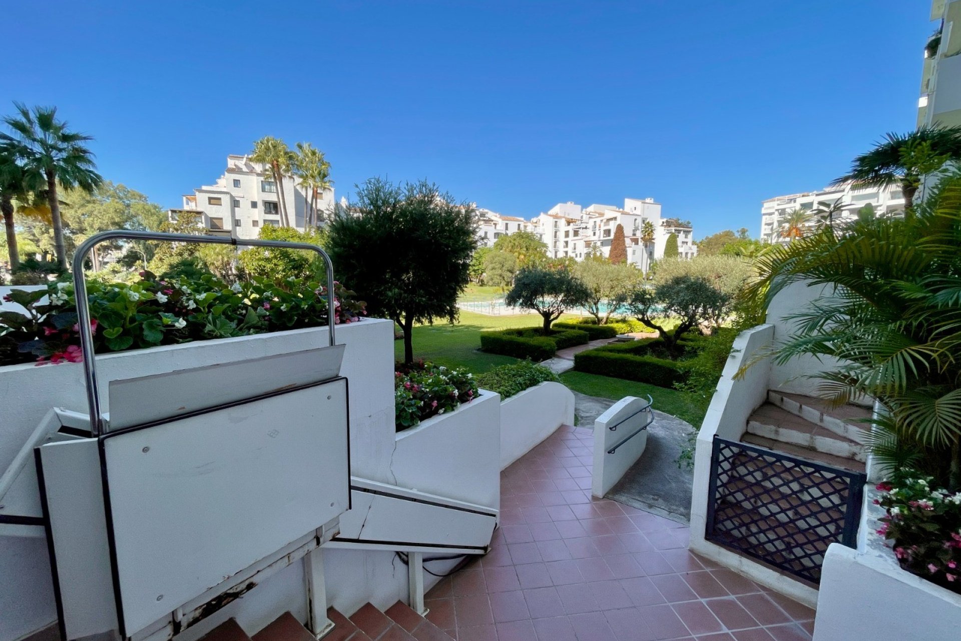 Reventa - apartment -
Marbella - Puerto Banús