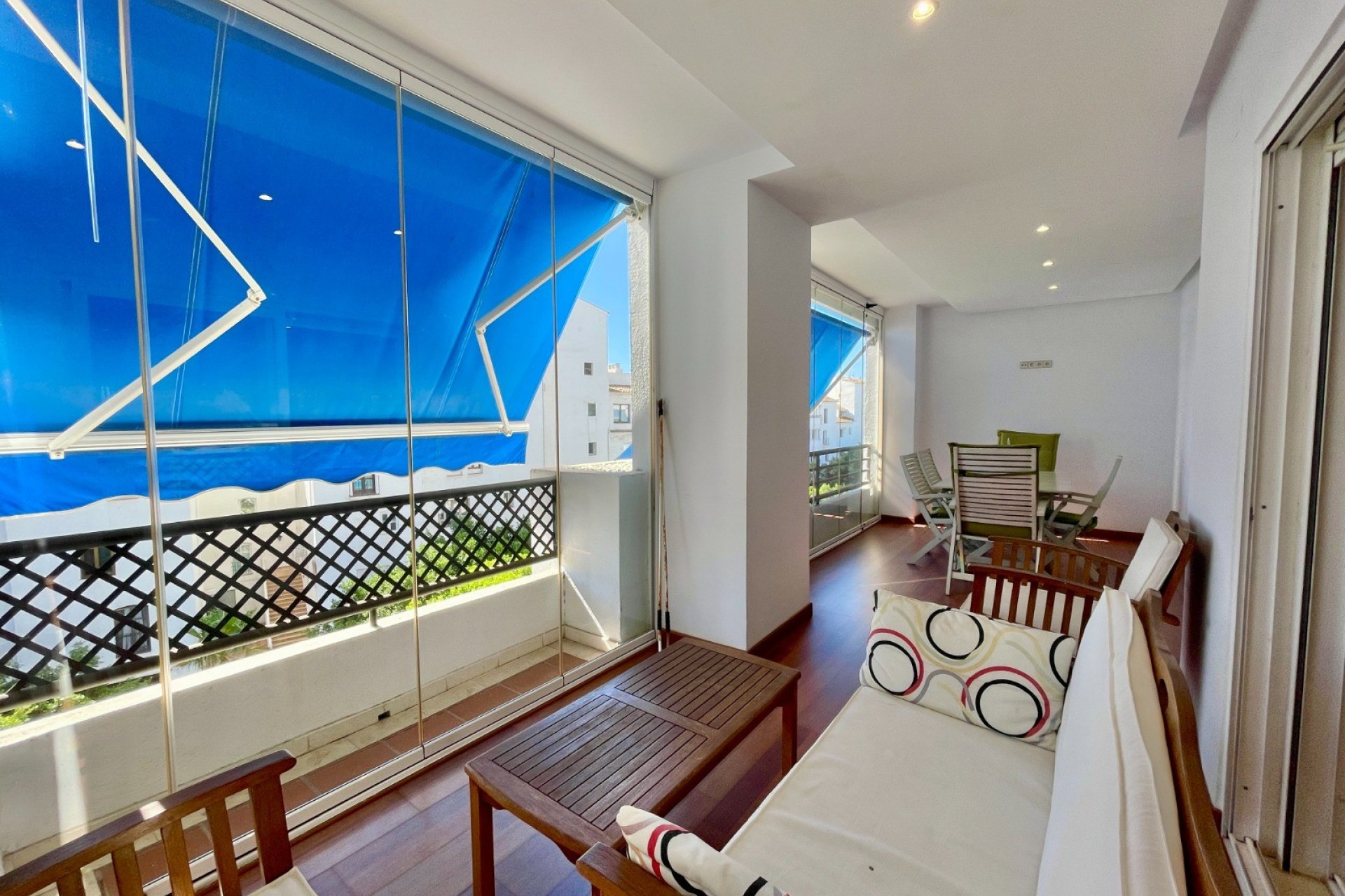 Reventa - apartment -
Marbella - Puerto Banús