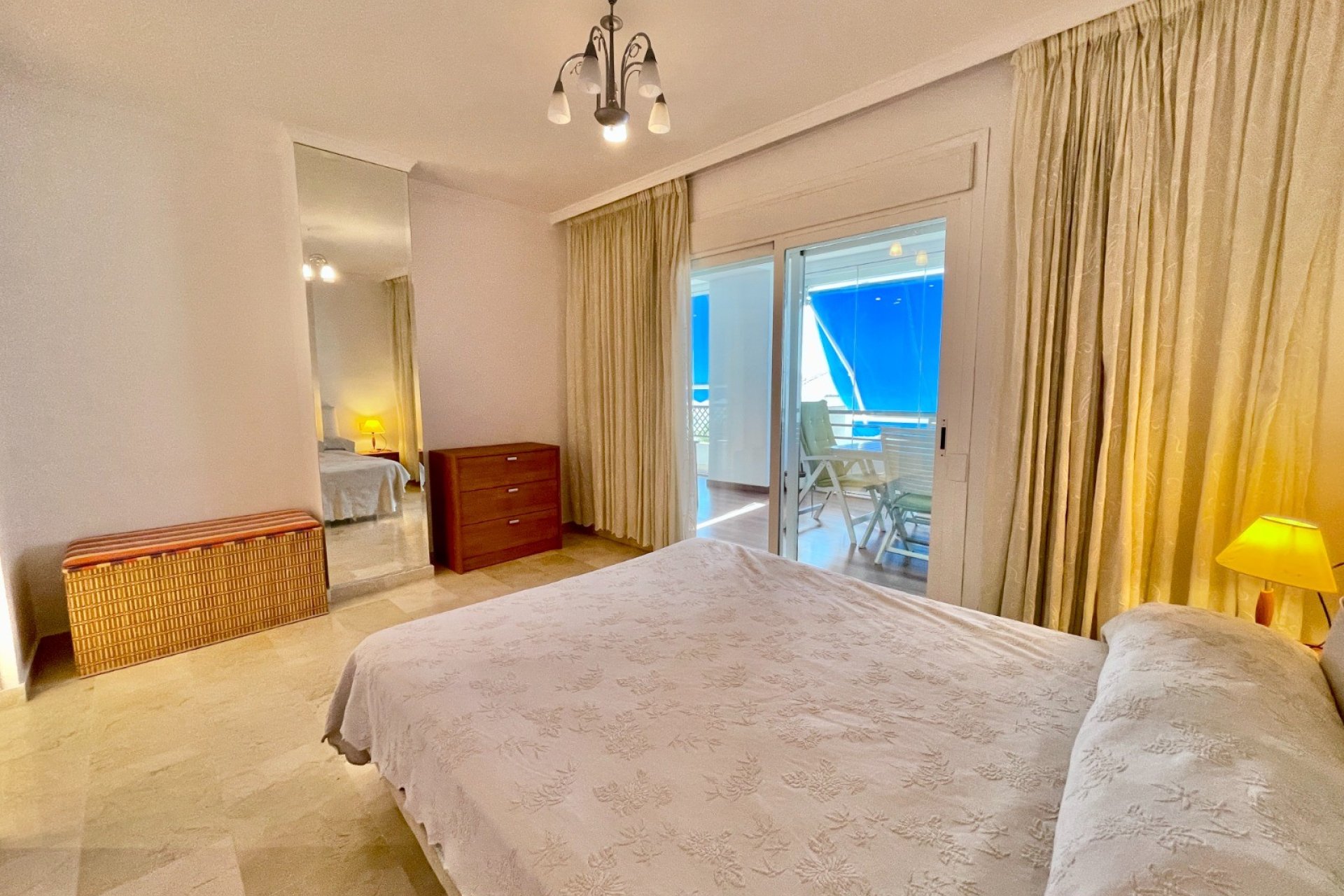 Reventa - apartment -
Marbella - Puerto Banús