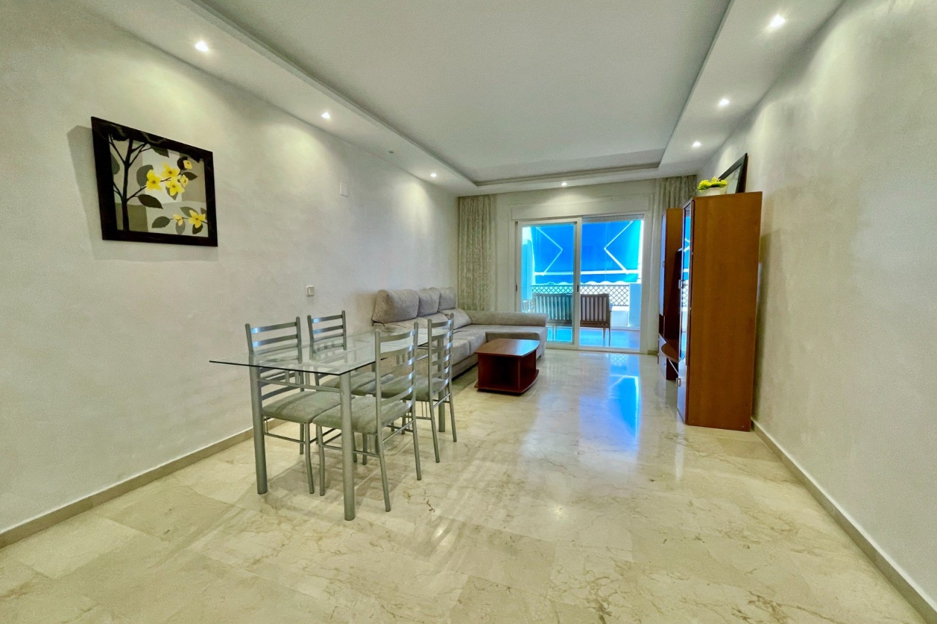 Reventa - apartment -
Marbella - Puerto Banús
