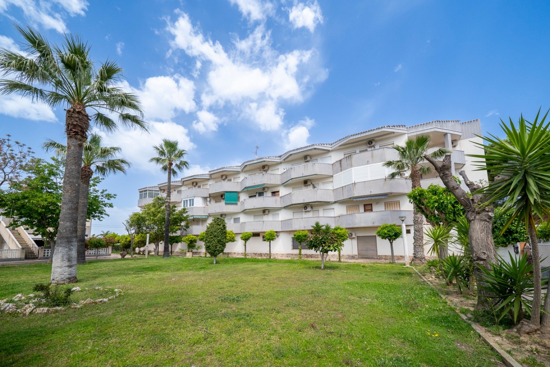 Reventa - apartment -
Orihuela Costa - Cabo Roig