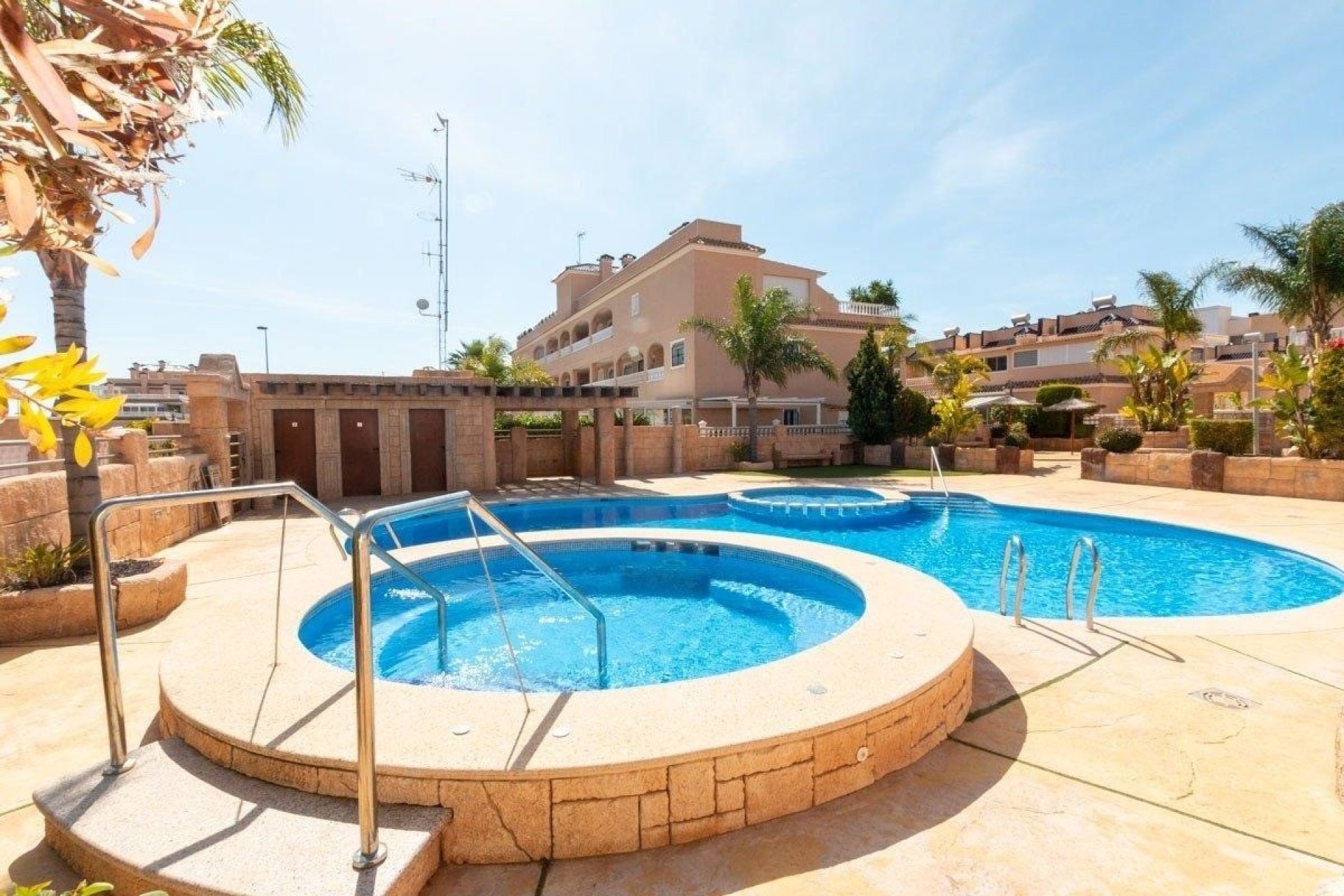 Reventa - apartment -
Orihuela Costa - Los Dolses