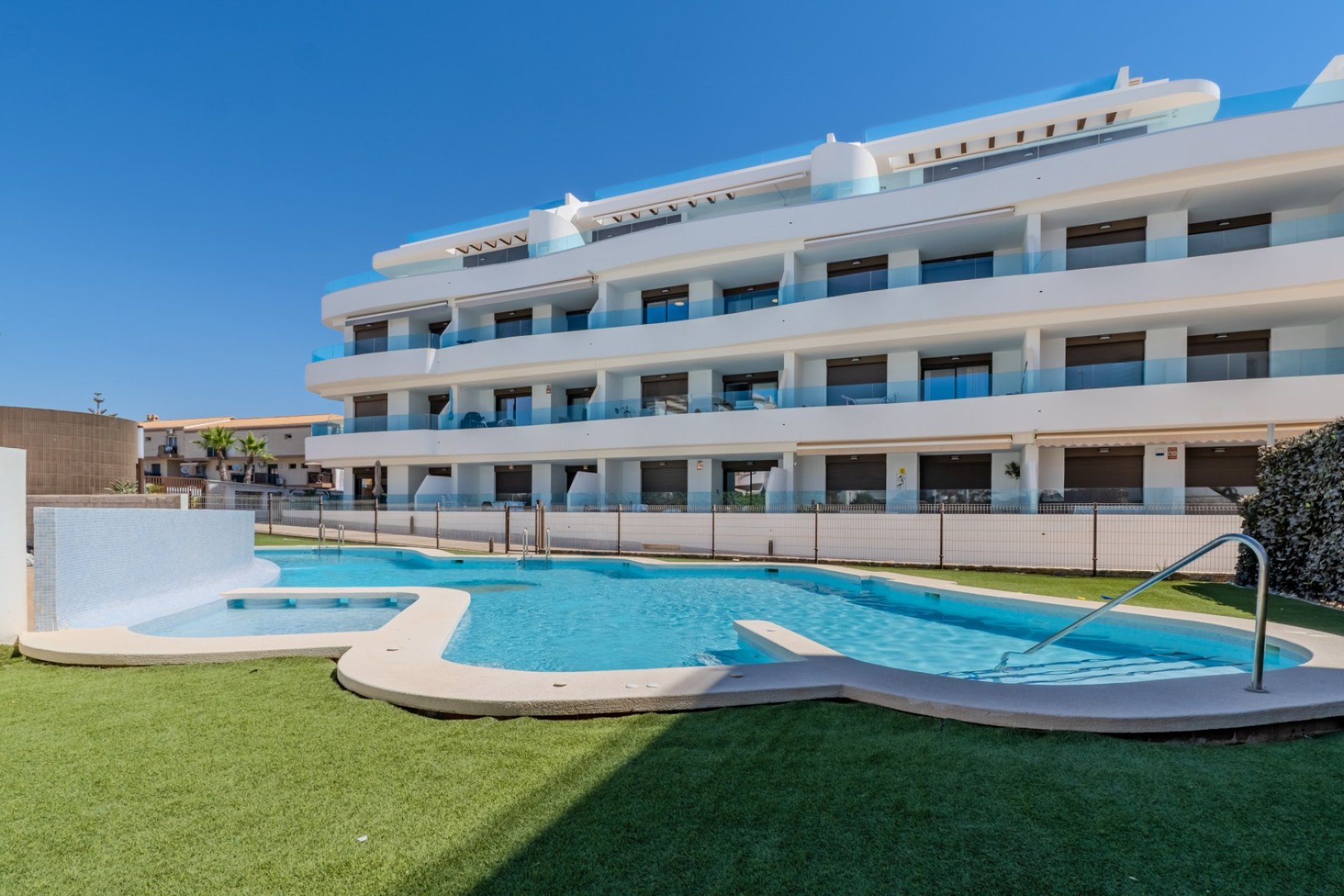 Reventa - apartment -
Orihuela Costa - Playa Flamenca