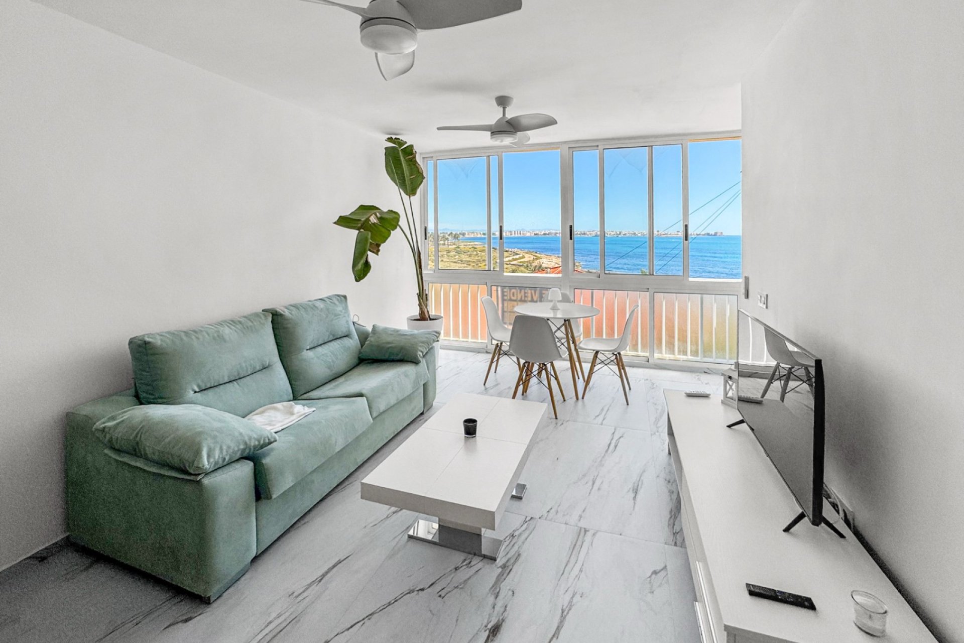 Reventa - apartment -
Orihuela Costa - Punta Prima