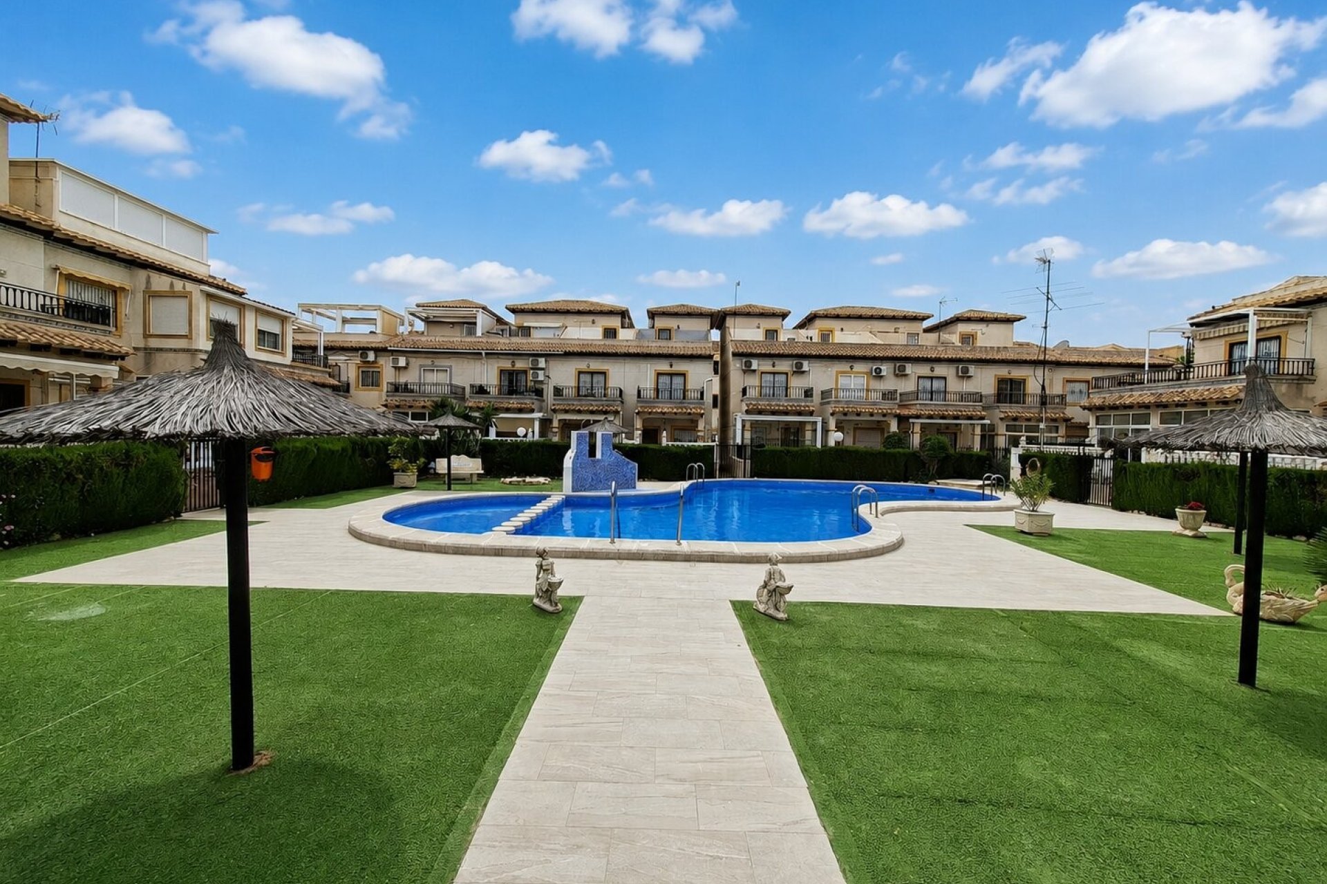 Reventa - apartment -
Orihuela Costa - Punta Prima