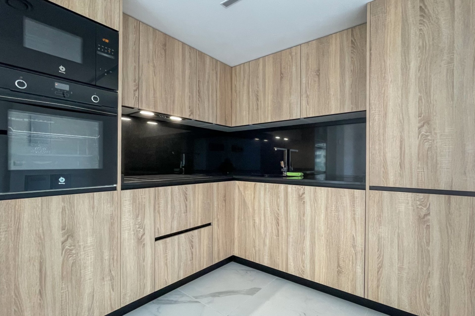 Reventa - apartment -
Orihuela Costa - Punta Prima