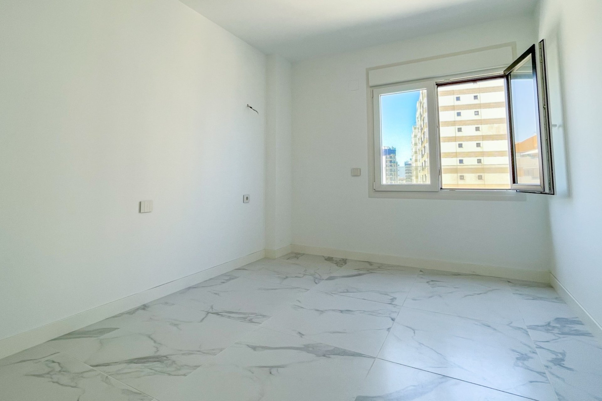 Reventa - apartment -
Orihuela Costa - Punta Prima