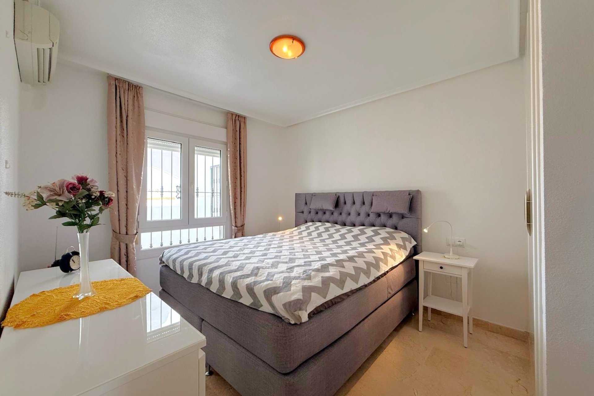 Reventa - apartment -
Orihuela Costa - Villamartín