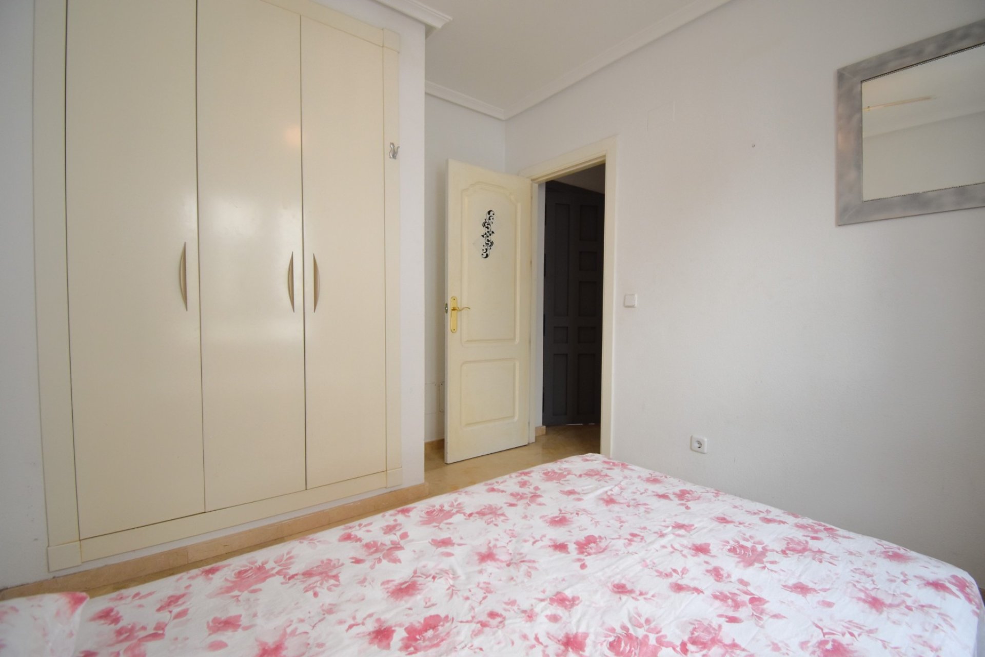 Reventa - apartment -
Orihuela Costa - Villamartín