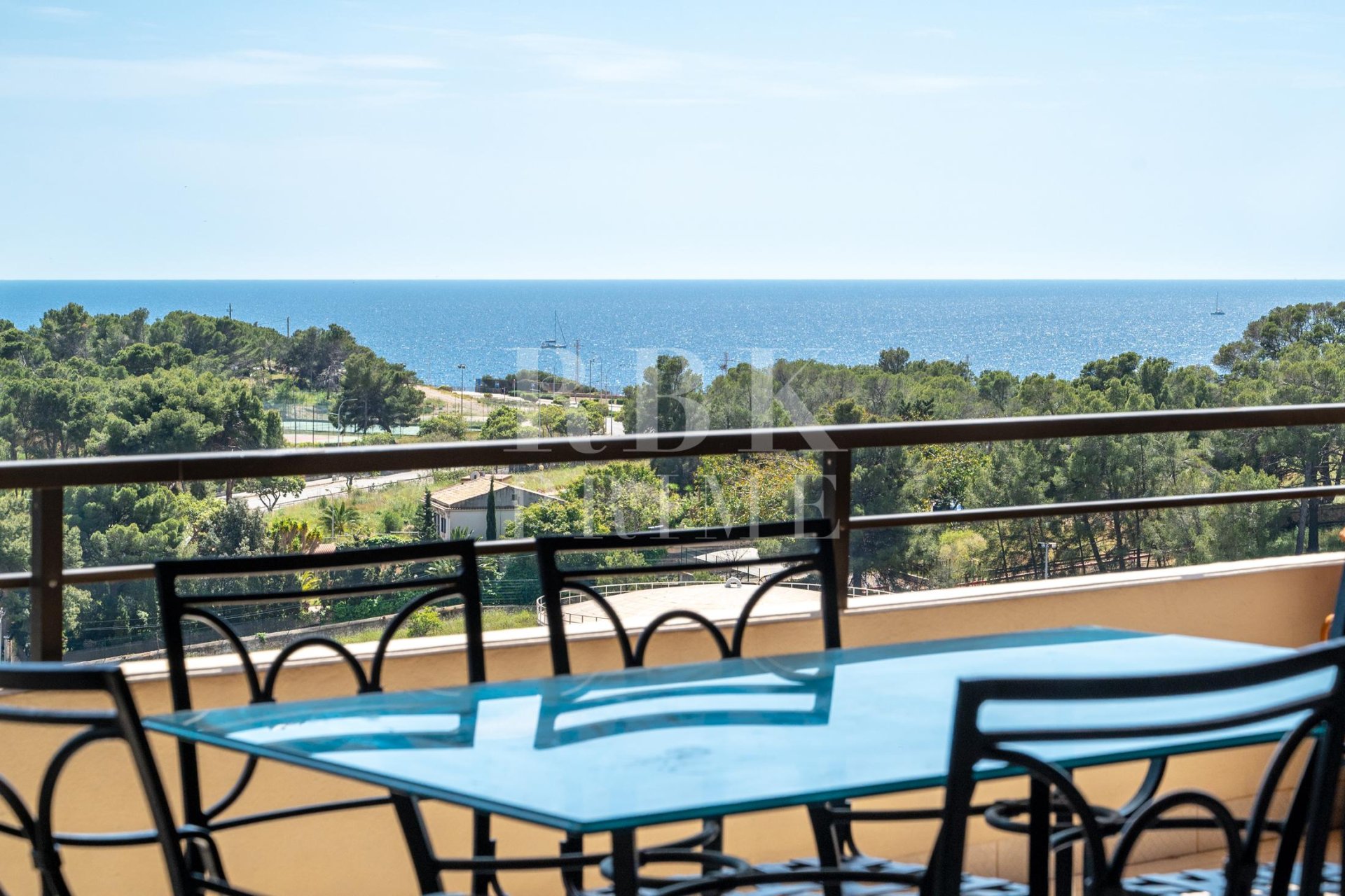 Reventa - apartment -
Palma - La Bonanova