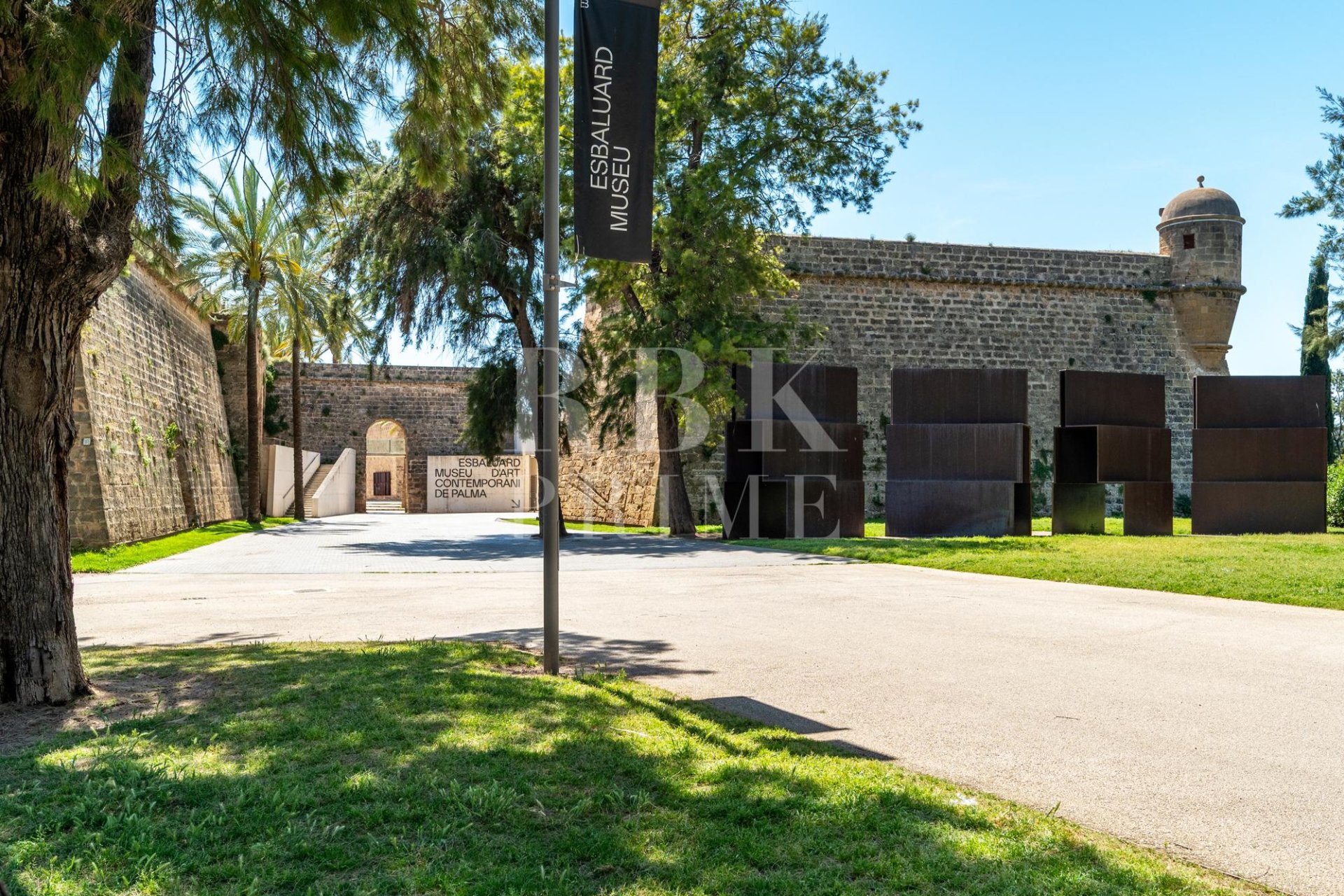 Reventa - apartment -
Palma - Santa Catalina