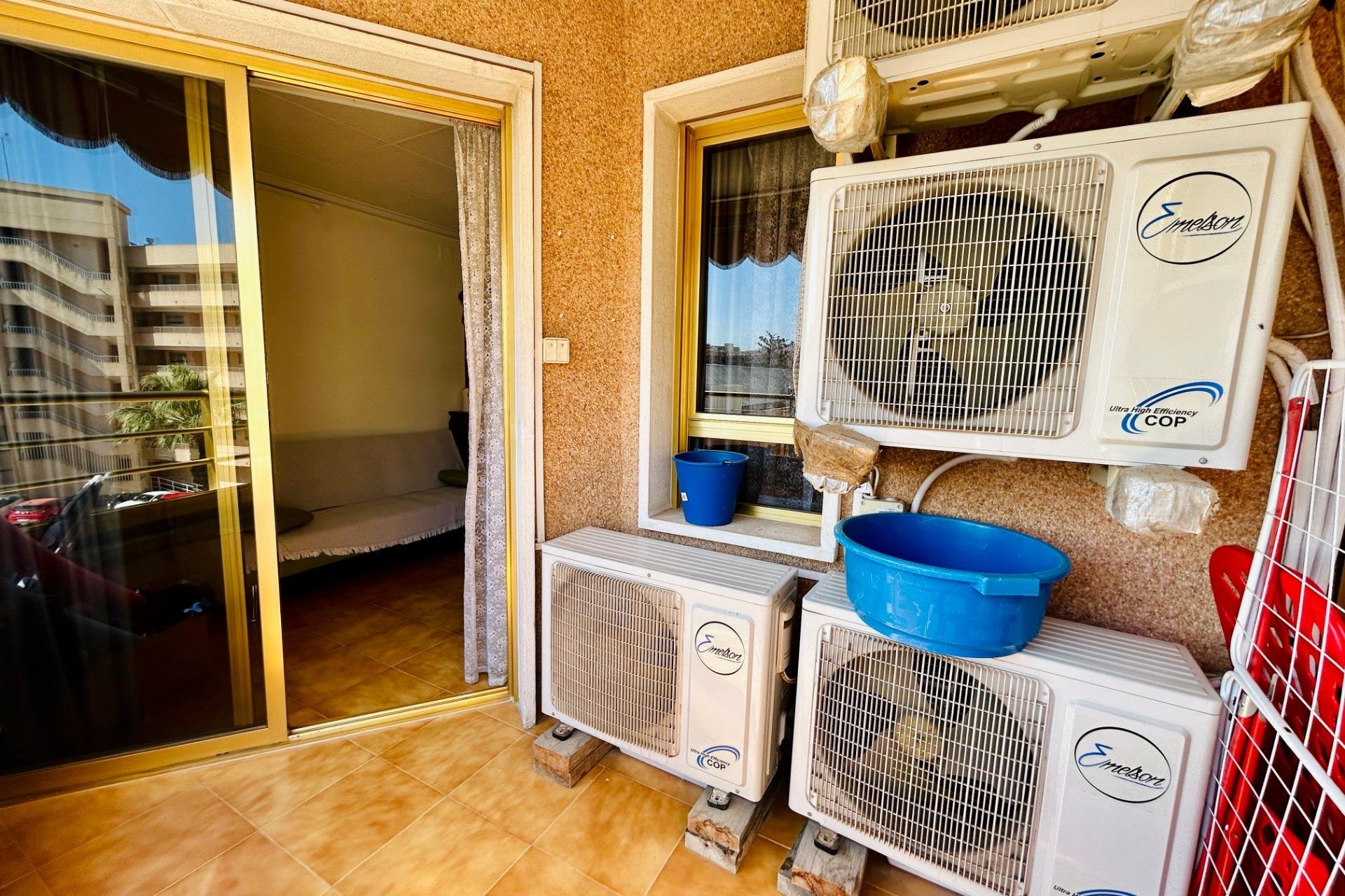 Reventa - apartment -
Santa Pola - Puerto