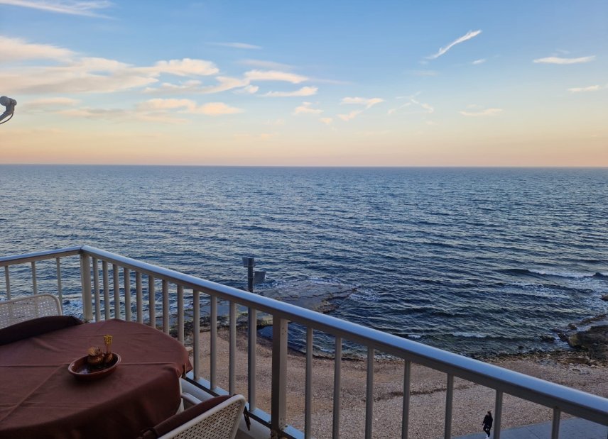 Reventa - apartment -
Torrevieja - Costa Blanca