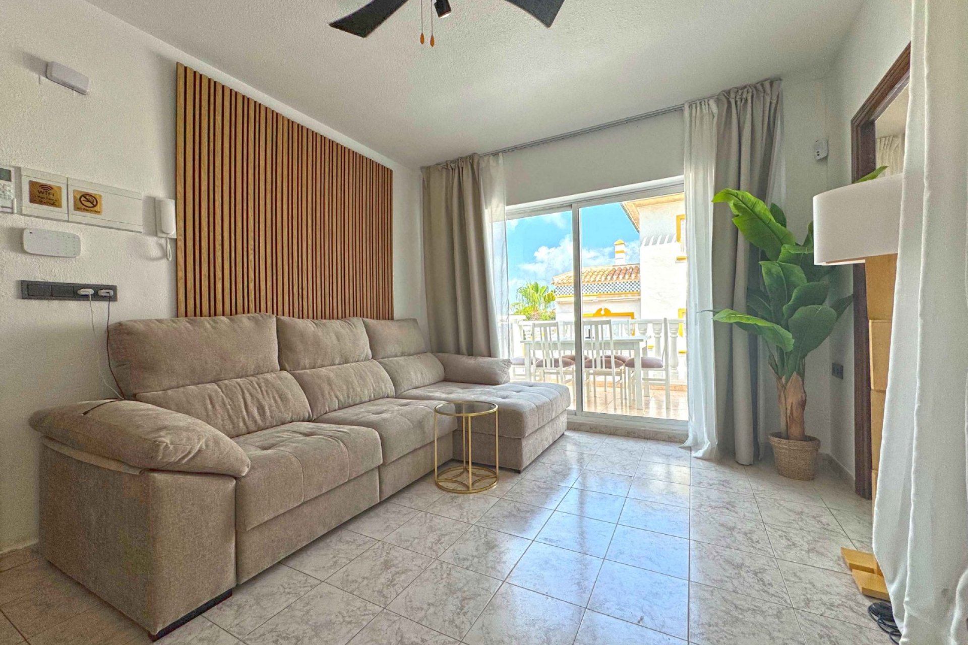 Reventa - apartment -
Torrevieja - La Mata