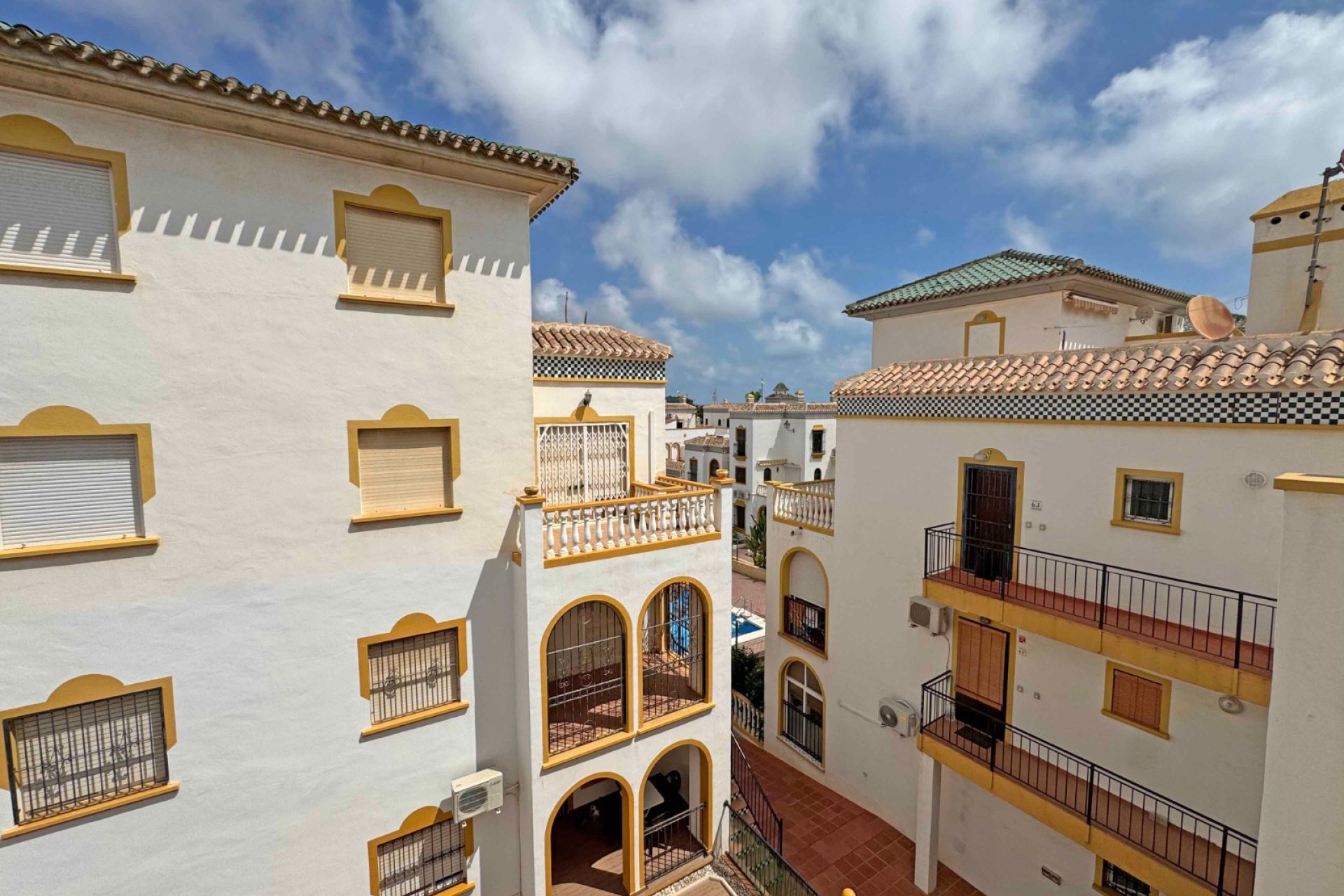 Reventa - apartment -
Torrevieja - La Mata