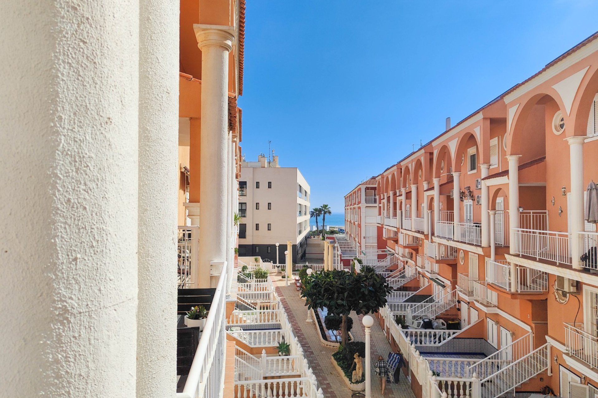Reventa - apartment -
Torrevieja - La Mata