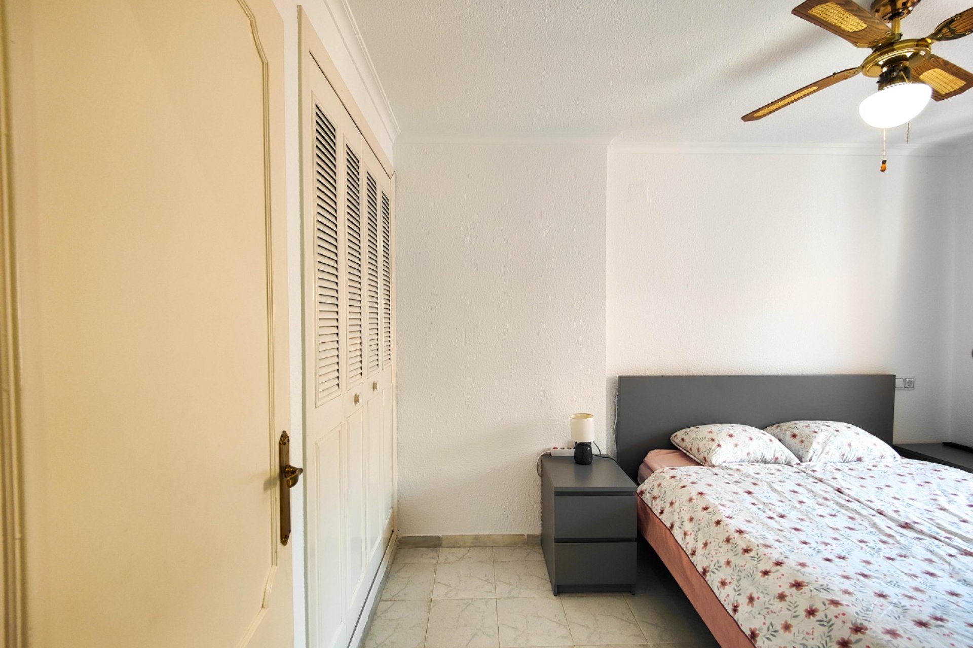Reventa - apartment -
Torrevieja - La Mata