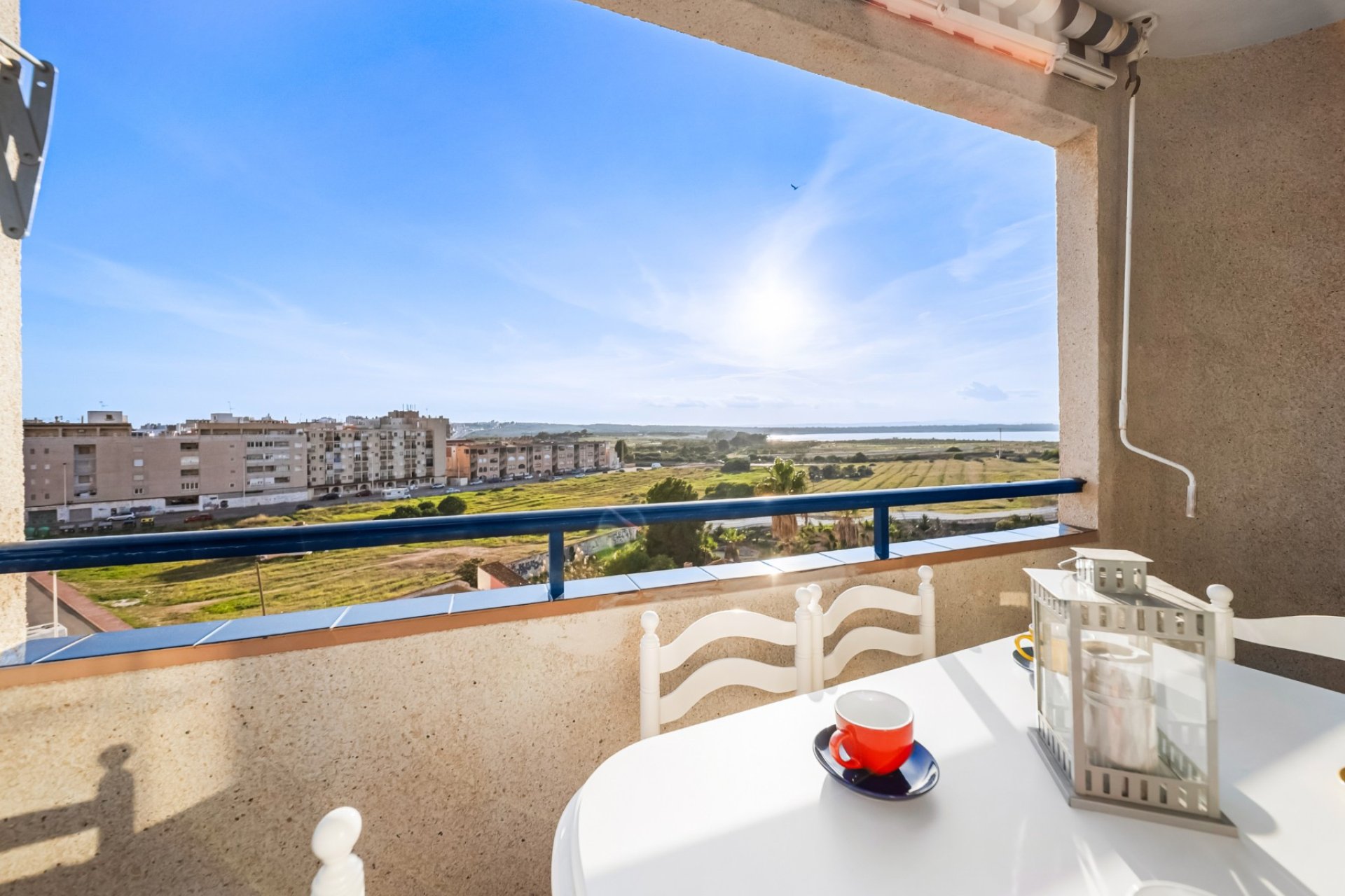 Reventa - apartment -
Torrevieja - La Mata