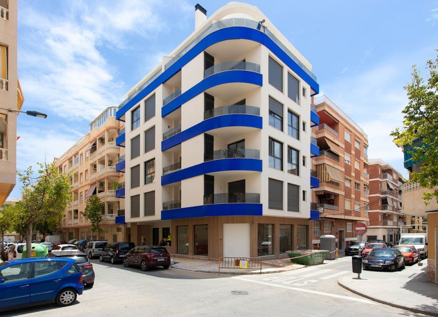 Reventa - apartment -
Torrevieja - Playa del Cura