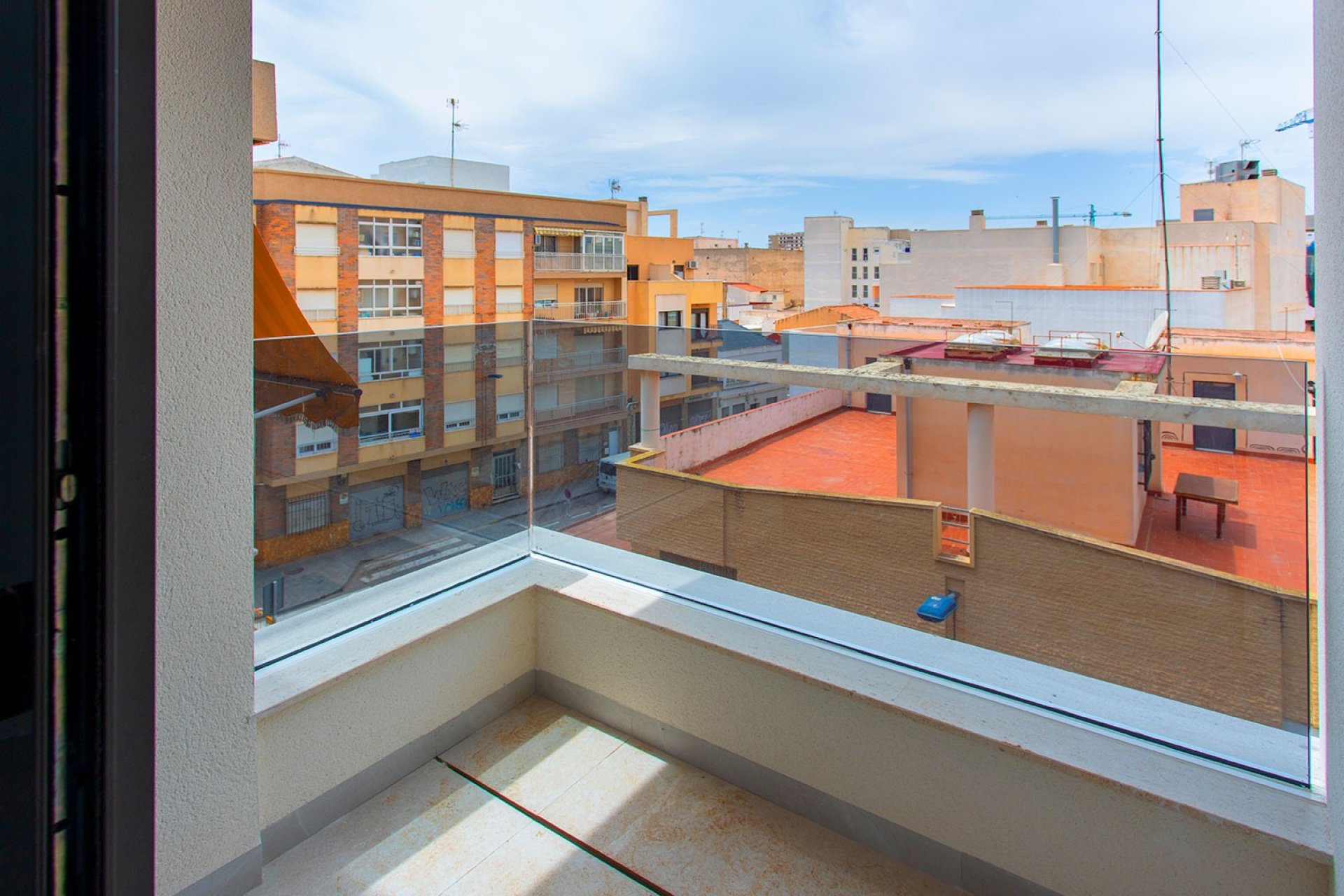 Reventa - apartment -
Torrevieja - Playa del Cura