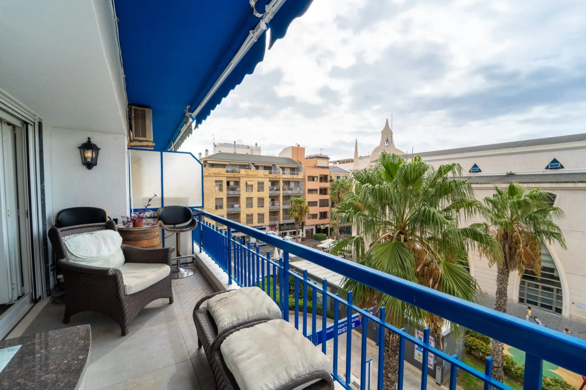 Reventa - apartment -
Torrevieja - Playa del Cura