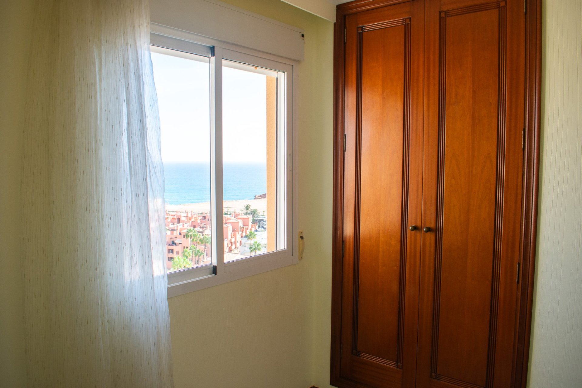 Reventa - apartment -
Torrevieja - Playa Los Locos
