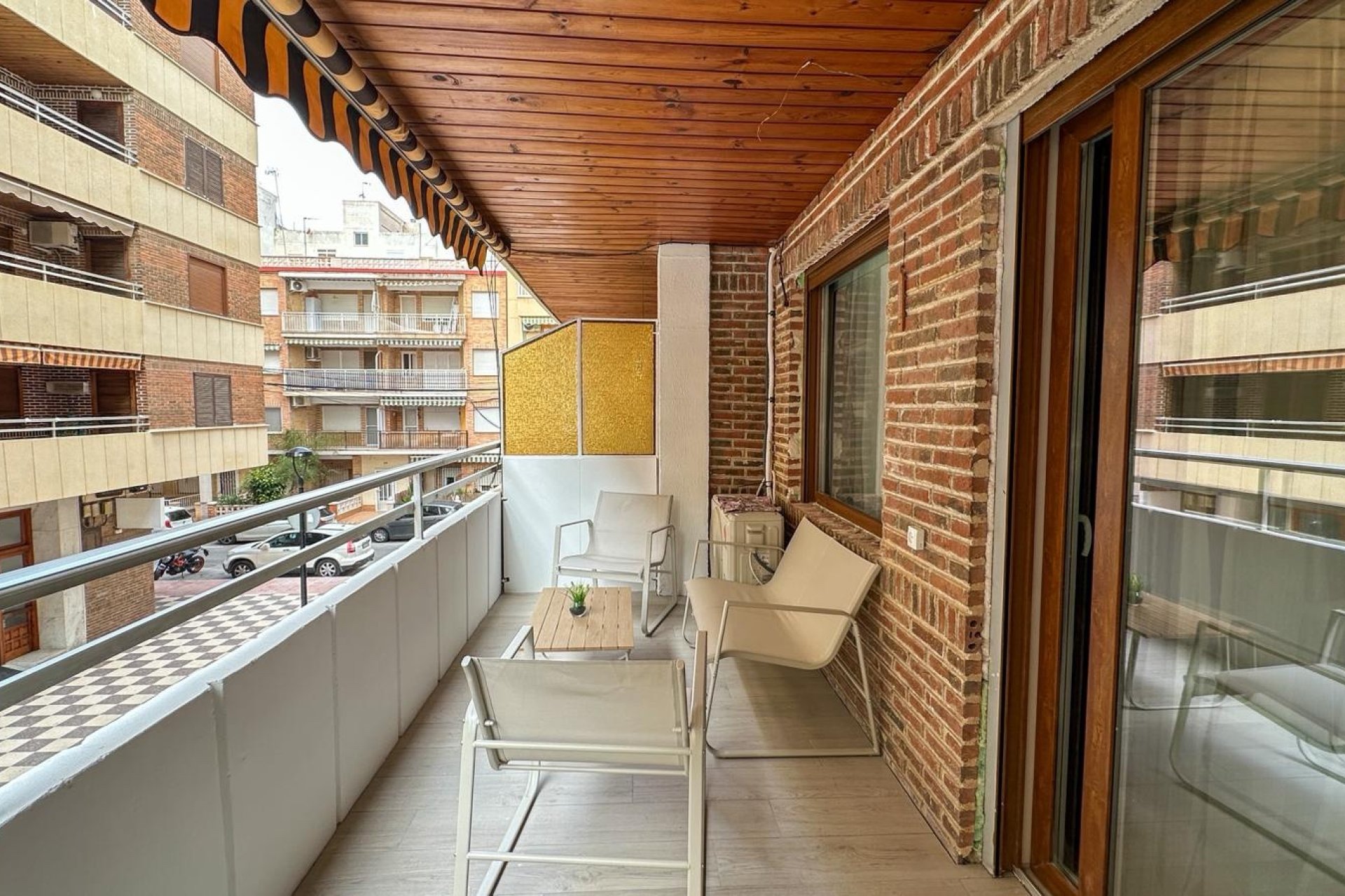 Reventa - apartment -
Torrevieja - Playa Los Naufragos