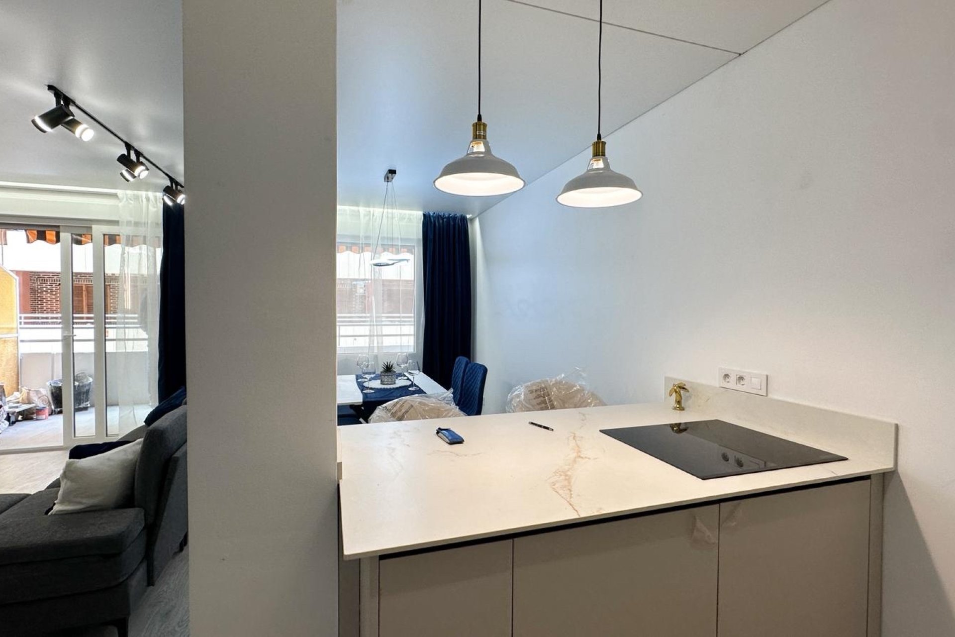 Reventa - apartment -
Torrevieja - Playa Los Naufragos
