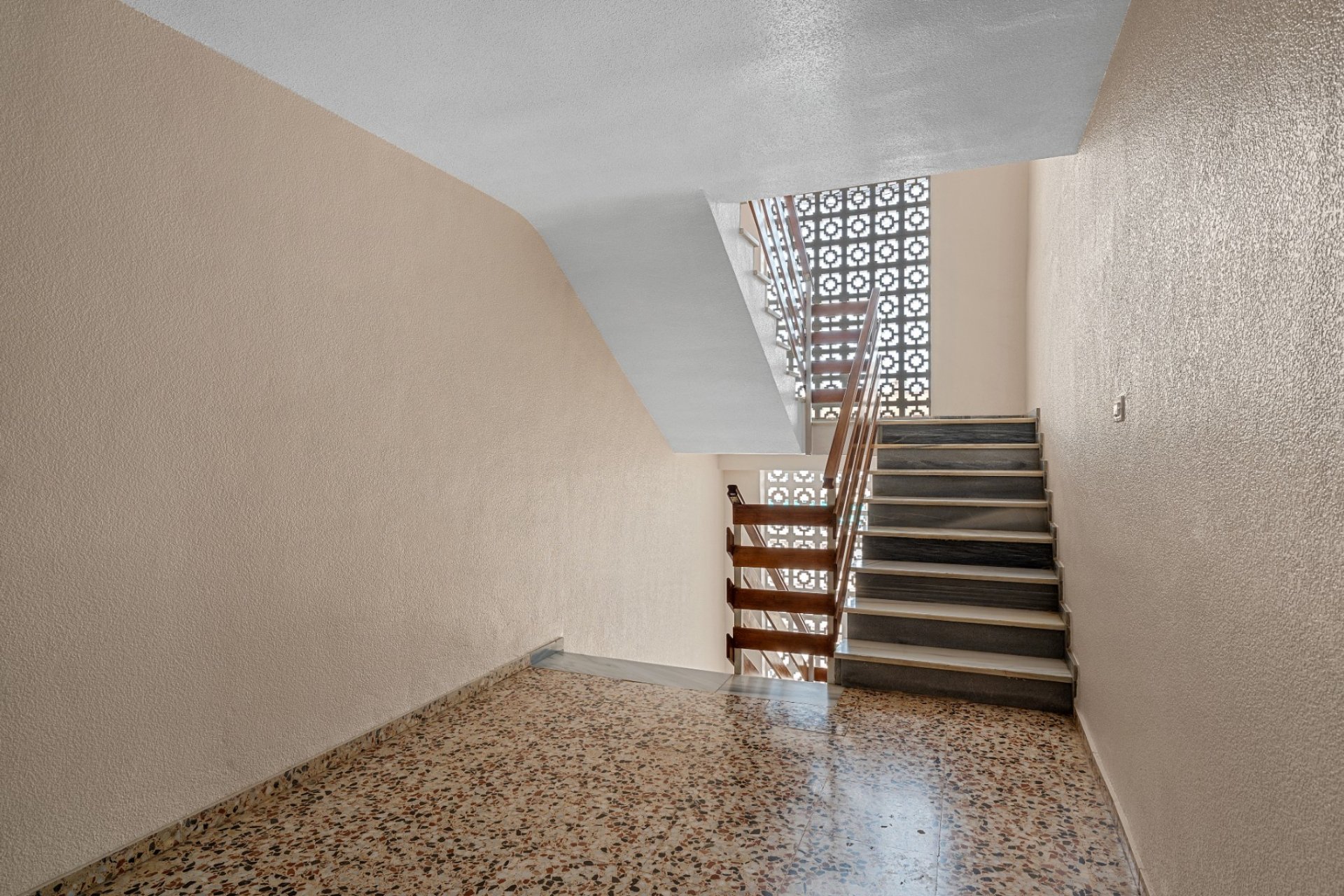 Reventa - apartment -
Torrevieja - Punta Prima