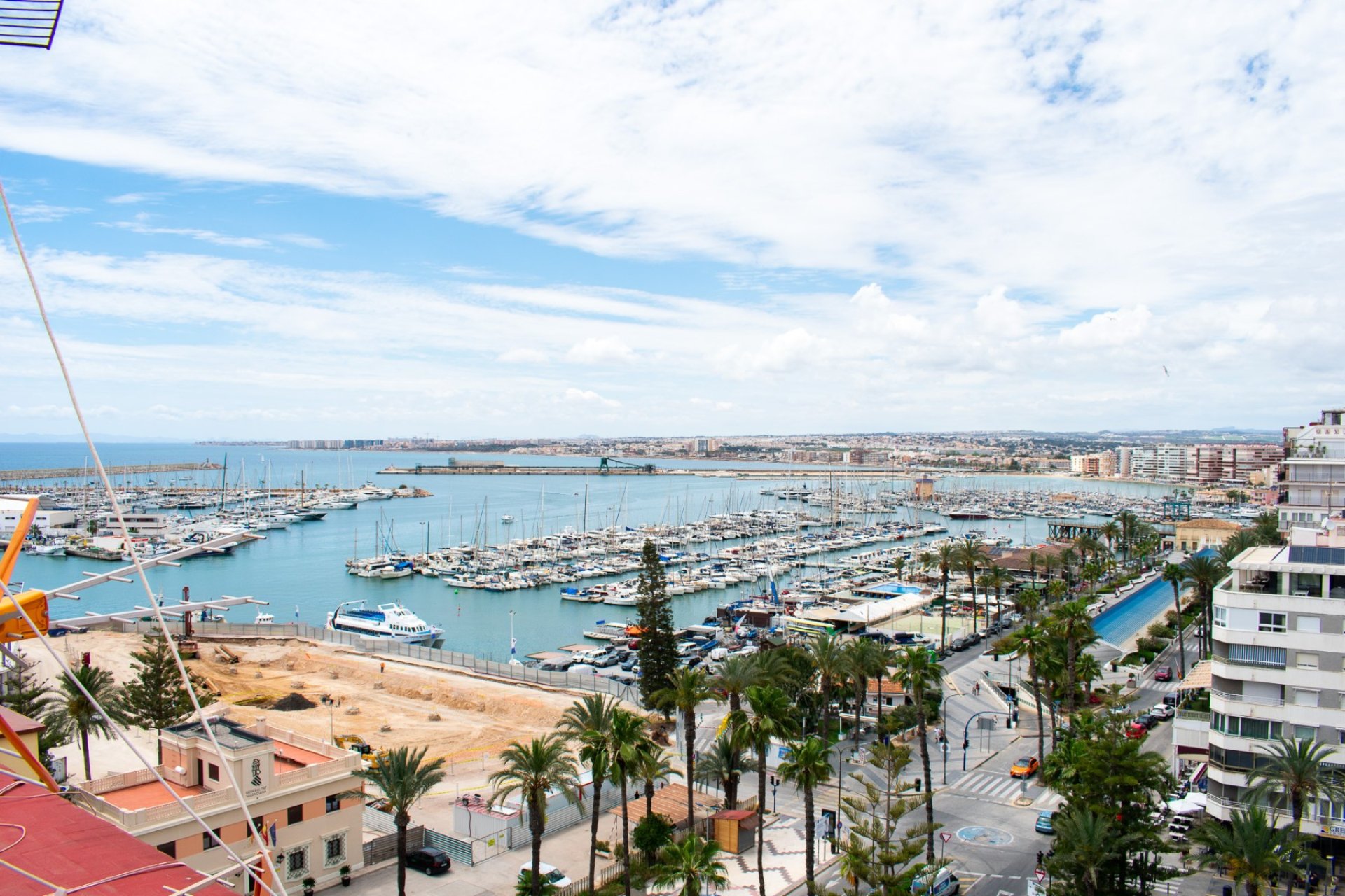 Reventa - apartment -
Torrevieja