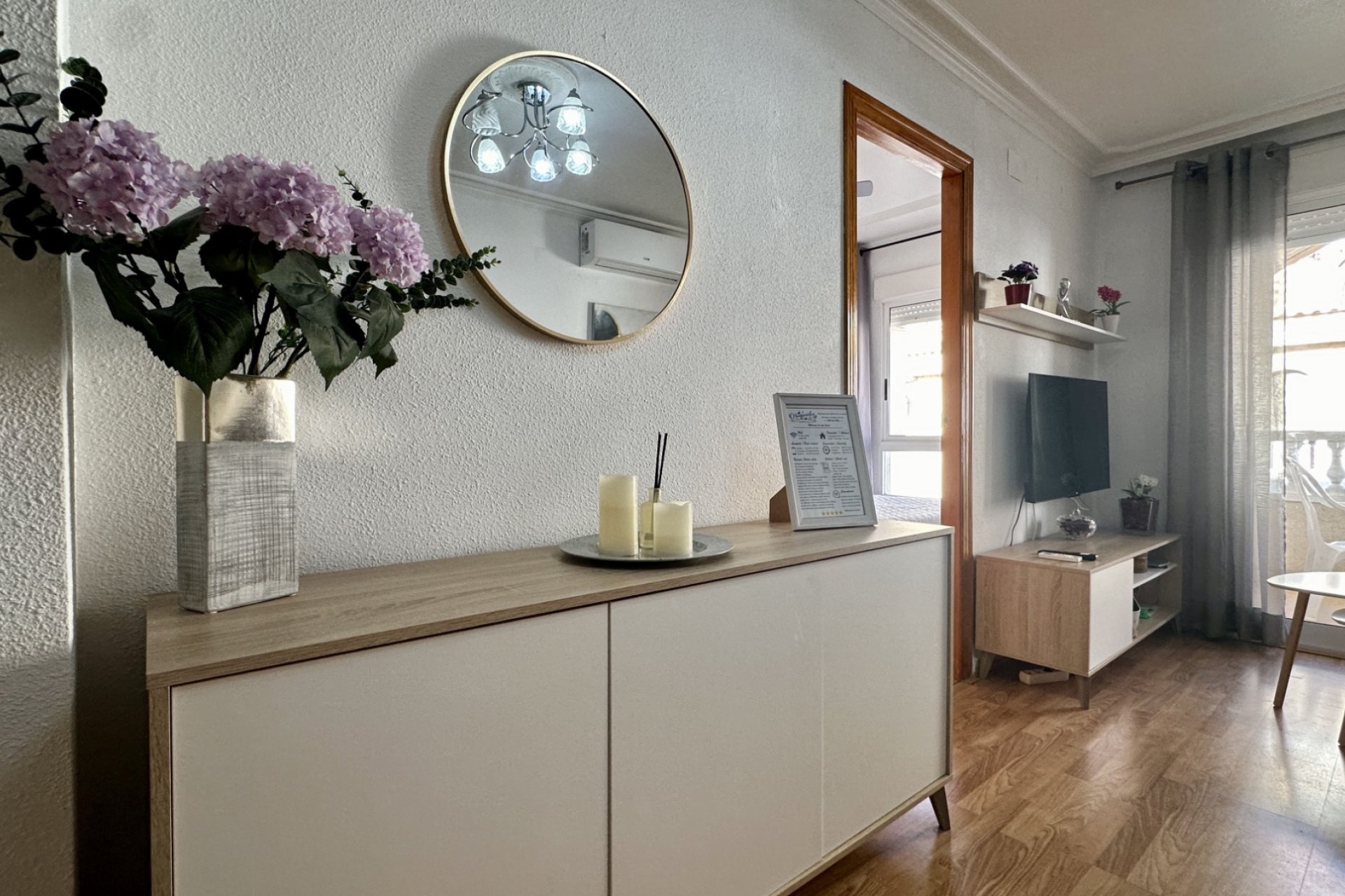 Reventa - apartment -
Torrevieja