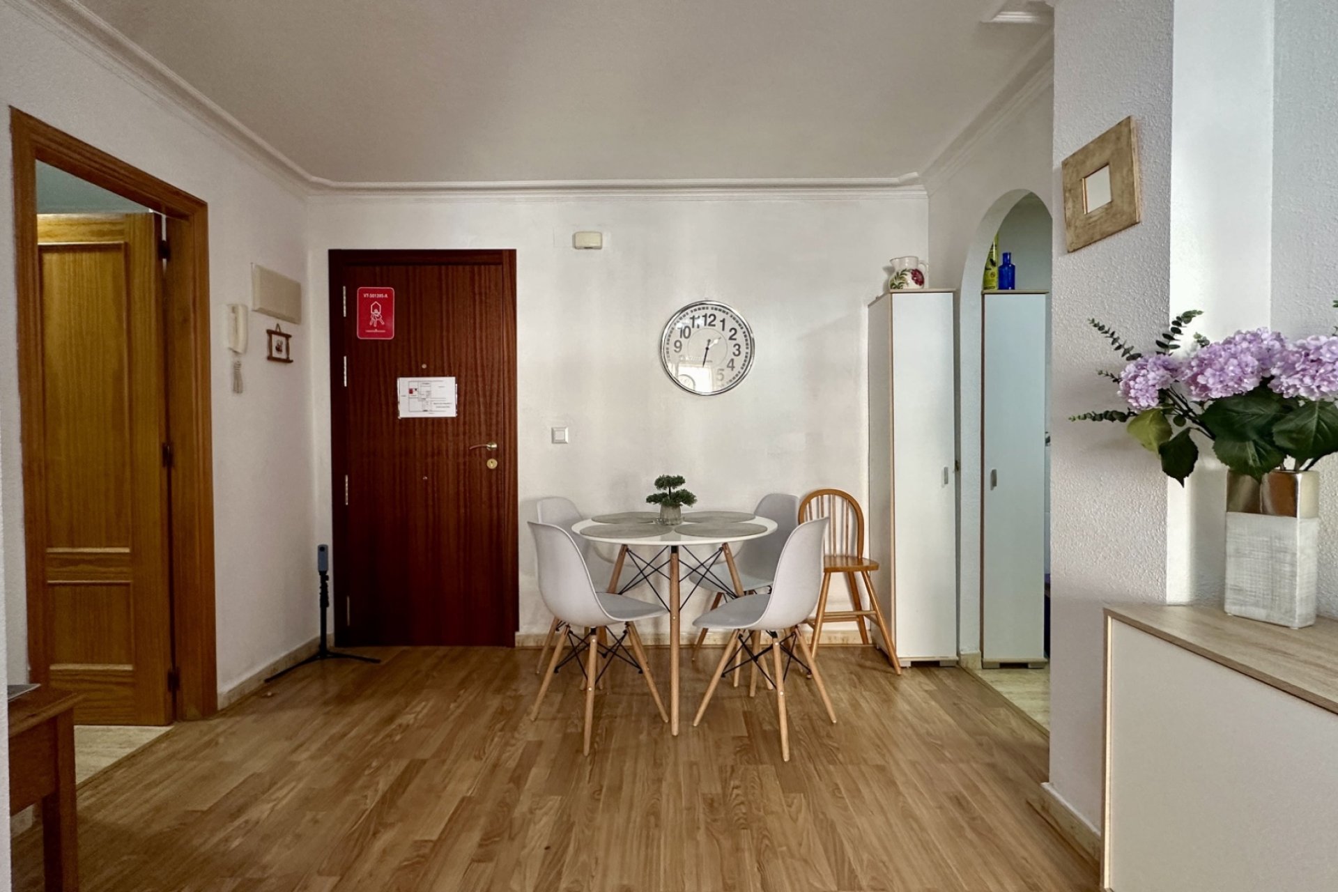 Reventa - apartment -
Torrevieja
