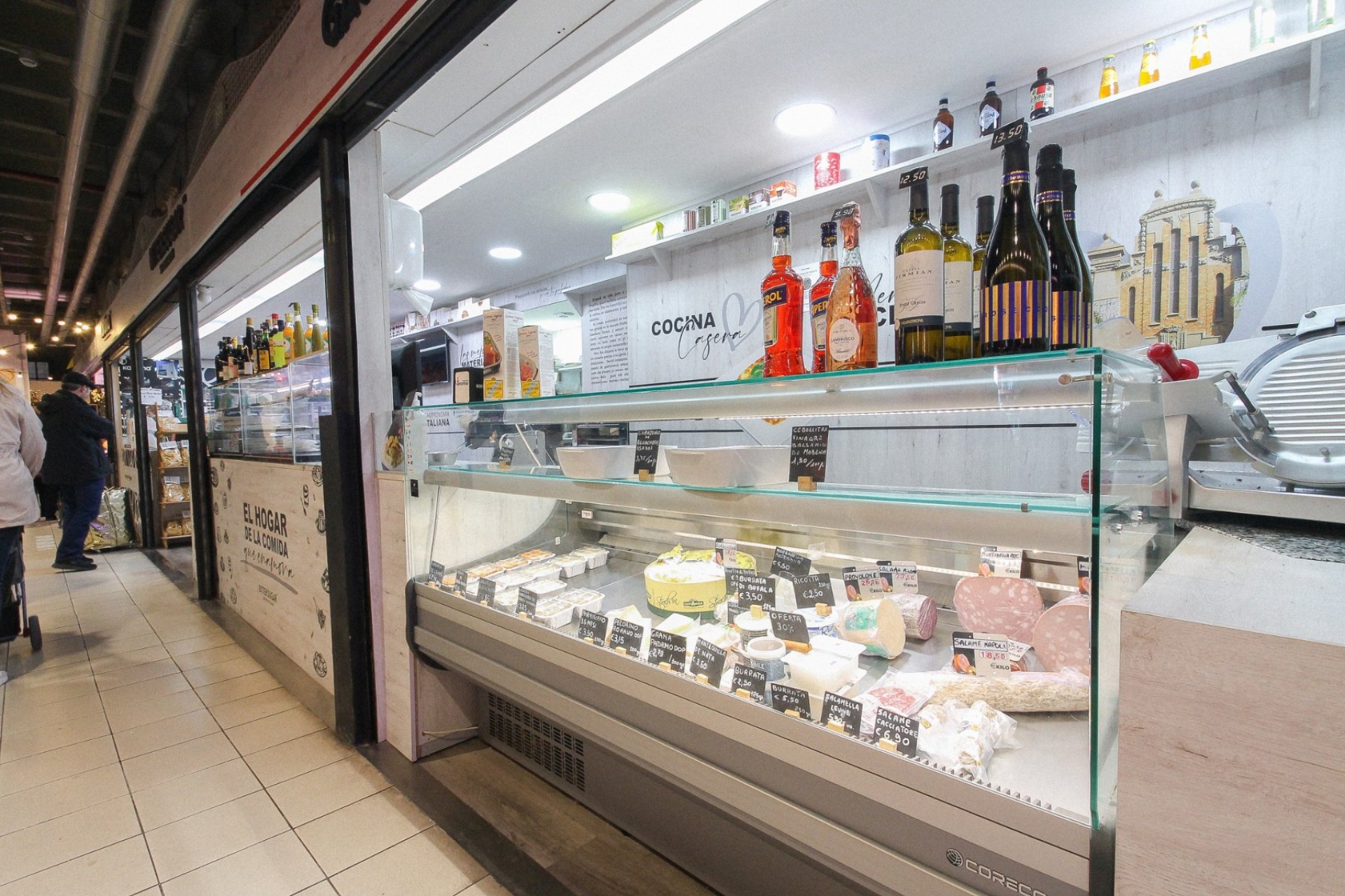 Reventa - Comercial -
Alicante - - Centro  -